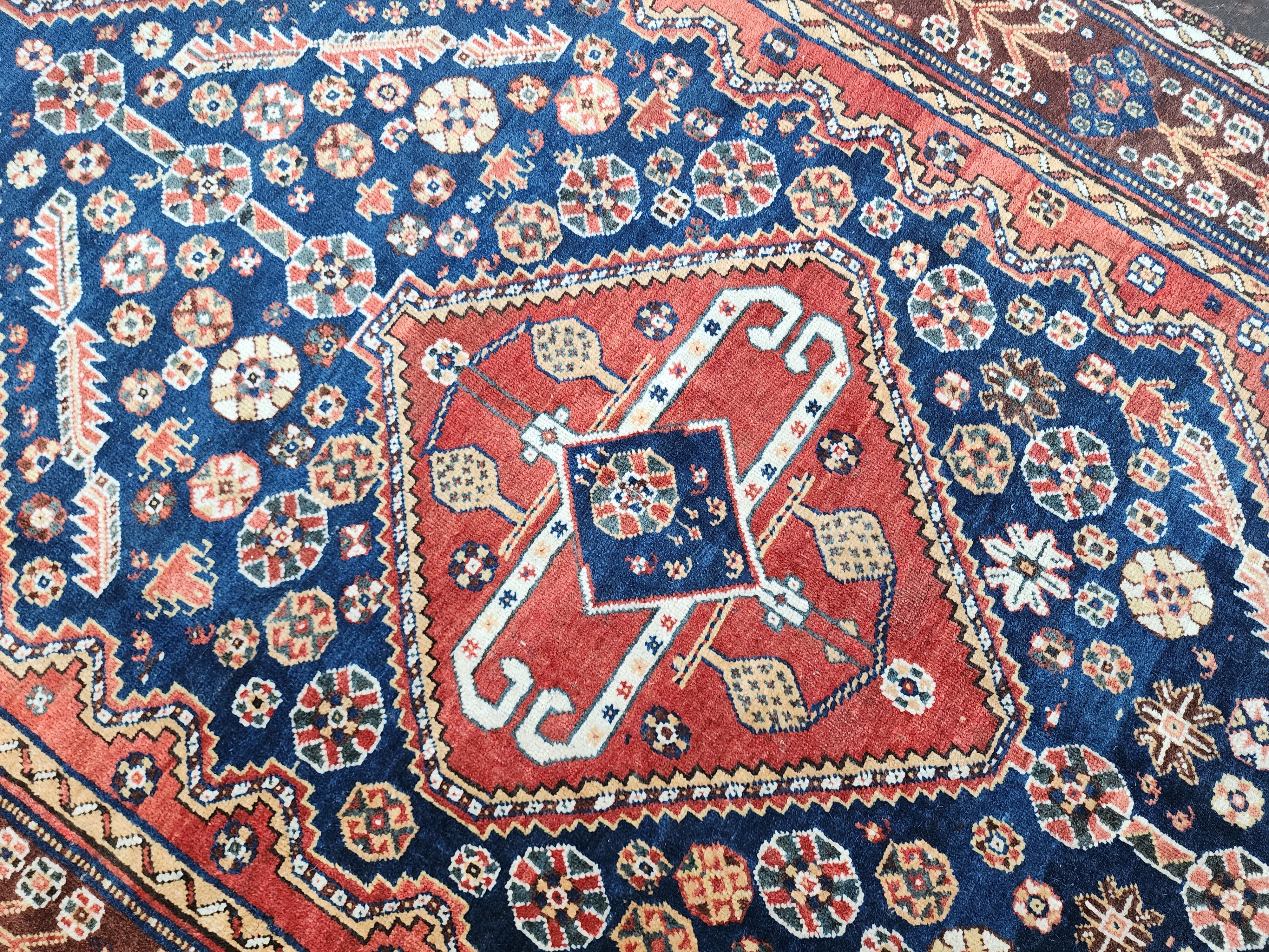Vintage Persian Rug, Turkish Rug, Vintage Rug, Handspun Wool Rug, Nomadic Rug, Tribal Rug, Turkish Carpet, Home Decor, Home Living, Rug, 4x6