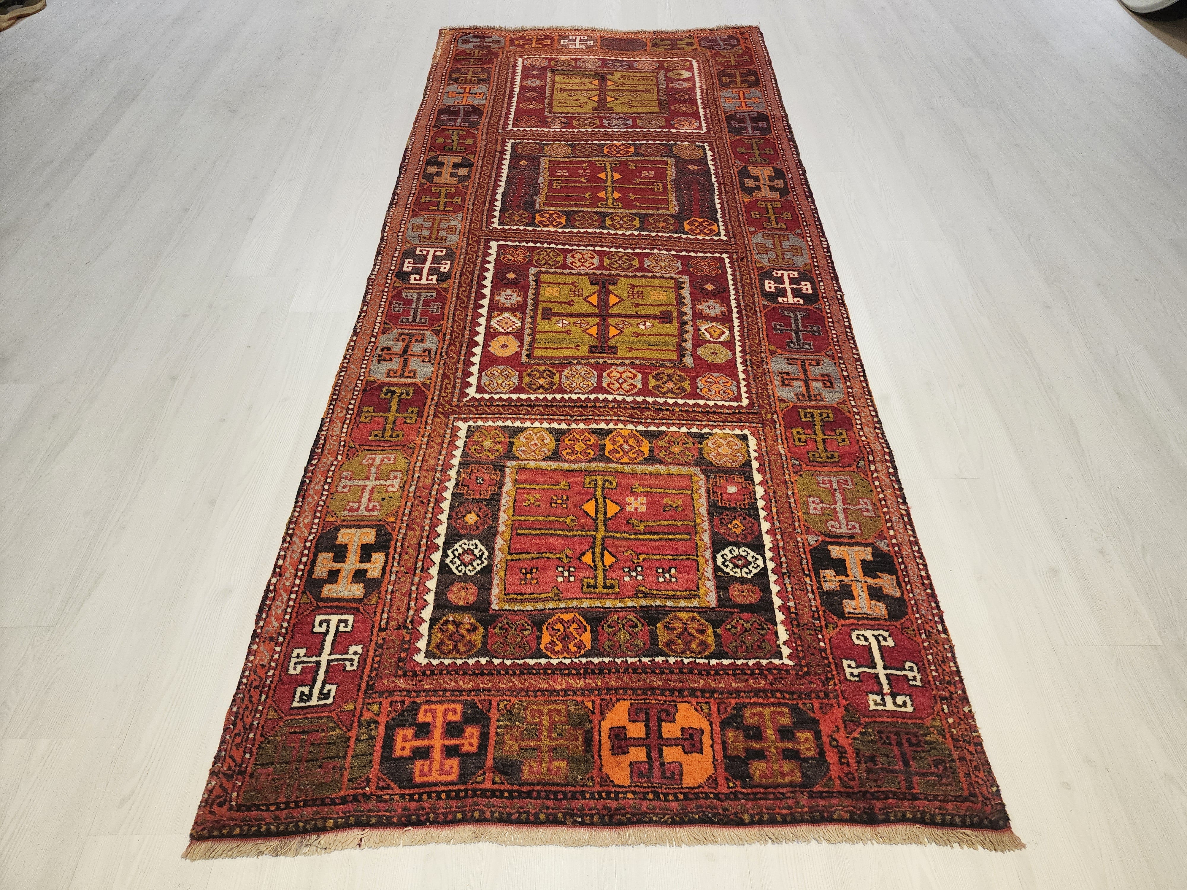 Antique Hallway Runner Rug, Red Orrange and Green Rug, Vintage Antique Recycled Old Rug, Handmade Natural Wool Persian Area Rug 10x4