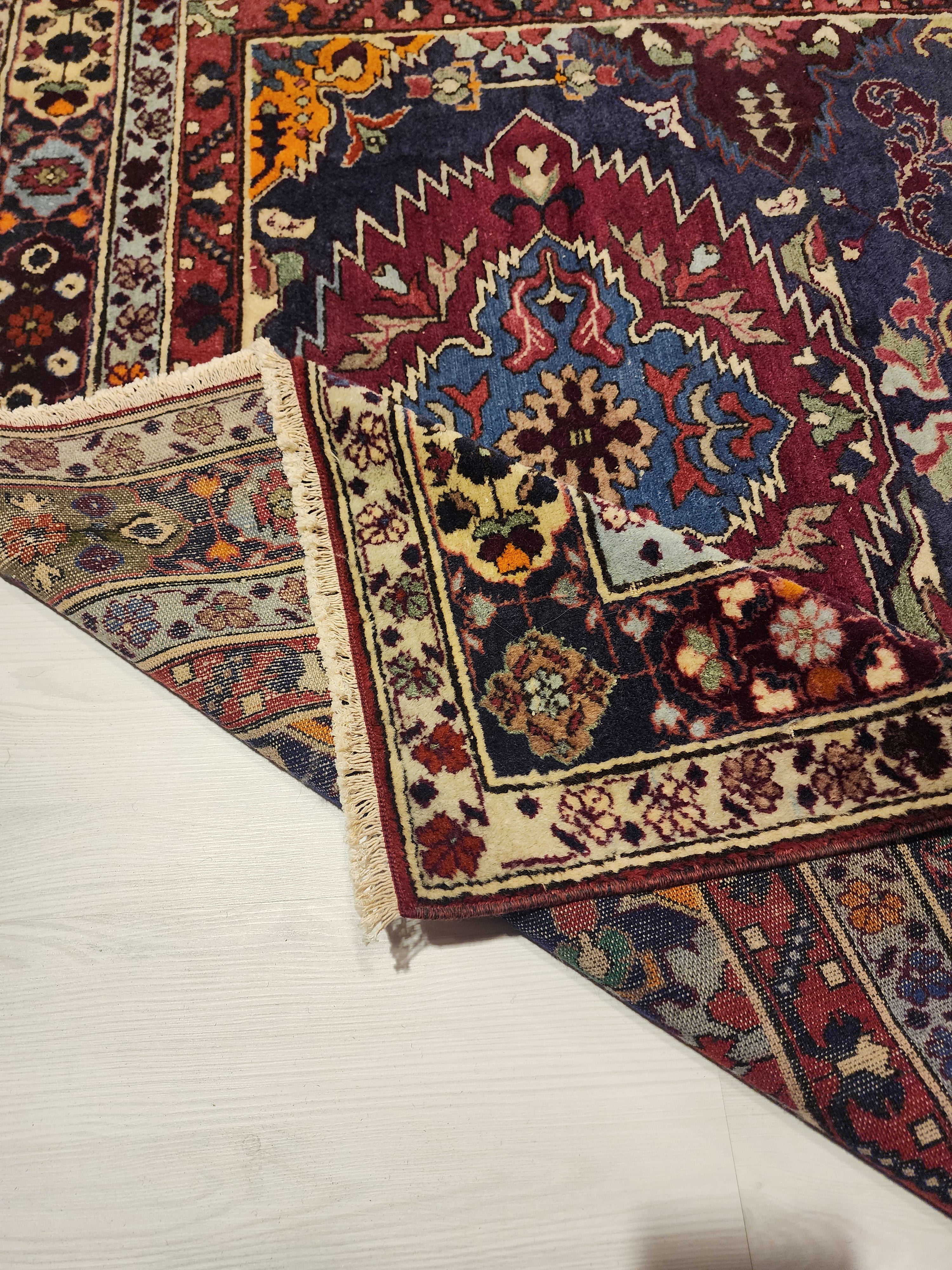 Vintage Caucasian Area Rug 6'10'' x 4'10'' Vintage Turkish Tribal Natural Wool Rug, Recycled Oriental Design Rustic Bohemian Floor Rug