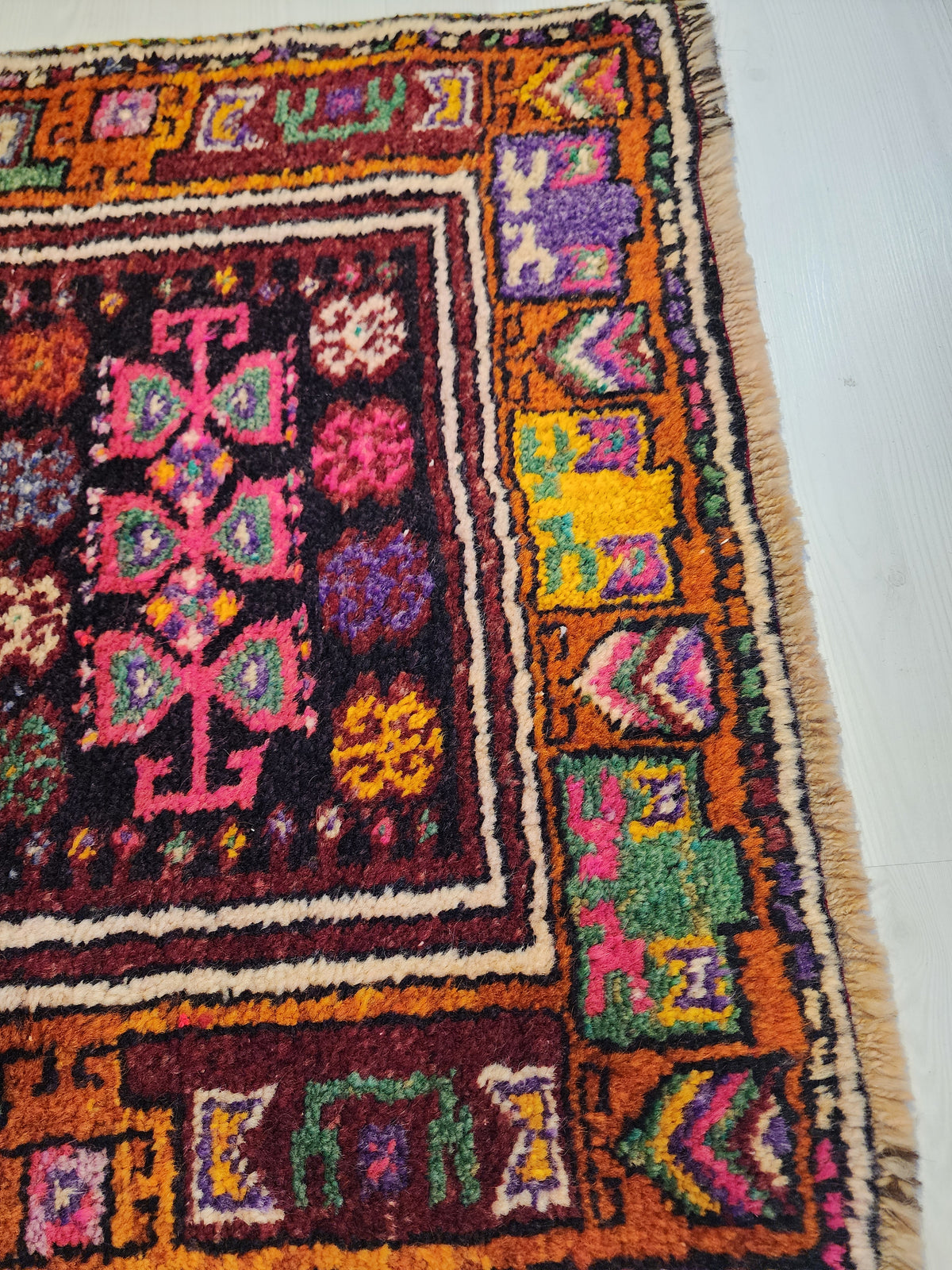 1930s Kurdish Antep Prayer Rug, Handwoven Wool, Tribal Nomadic Design (2'7'' x 4'6'')