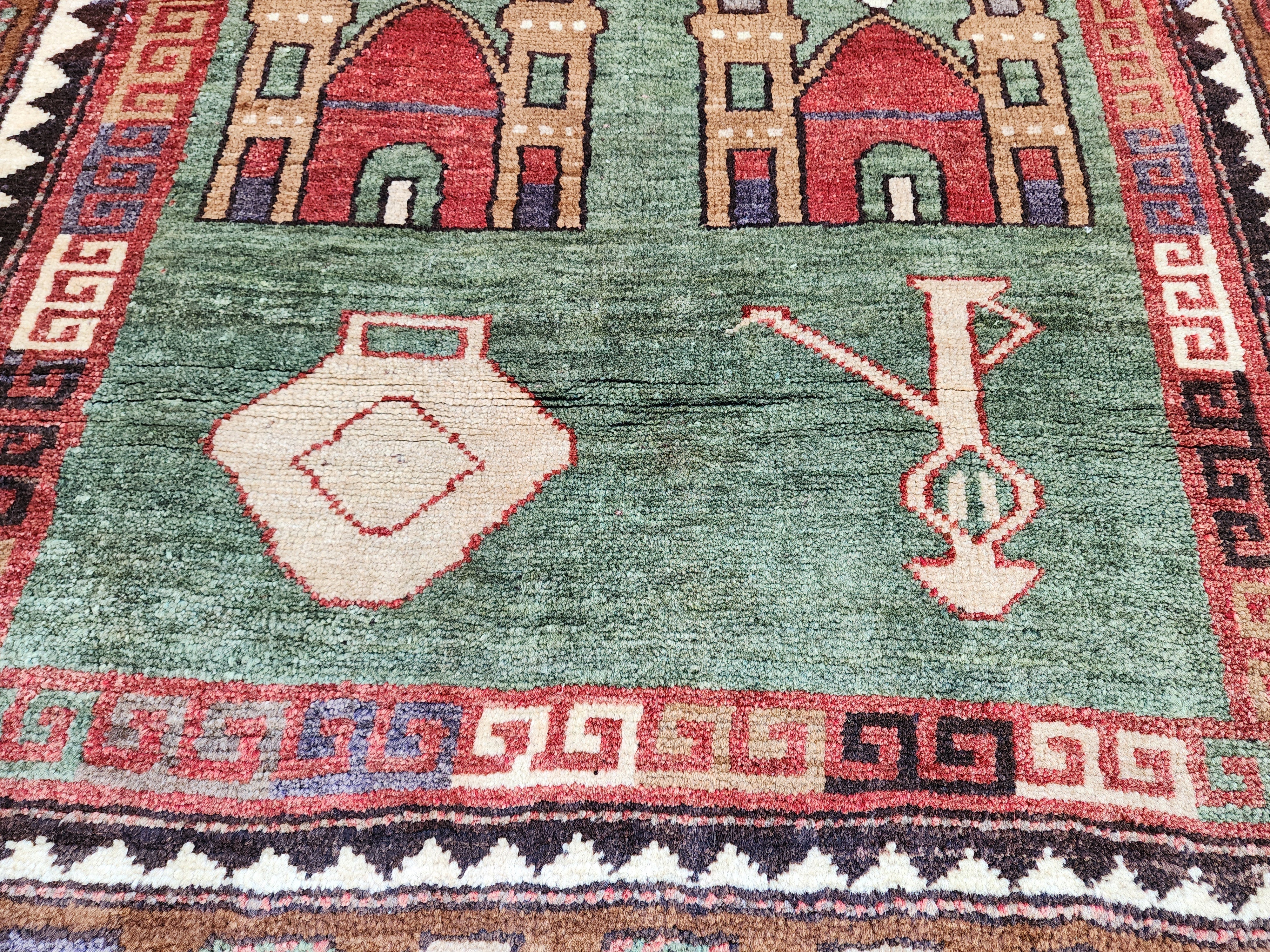 Tapis de prière Kars vert et marron, ''4'' x 5'8''