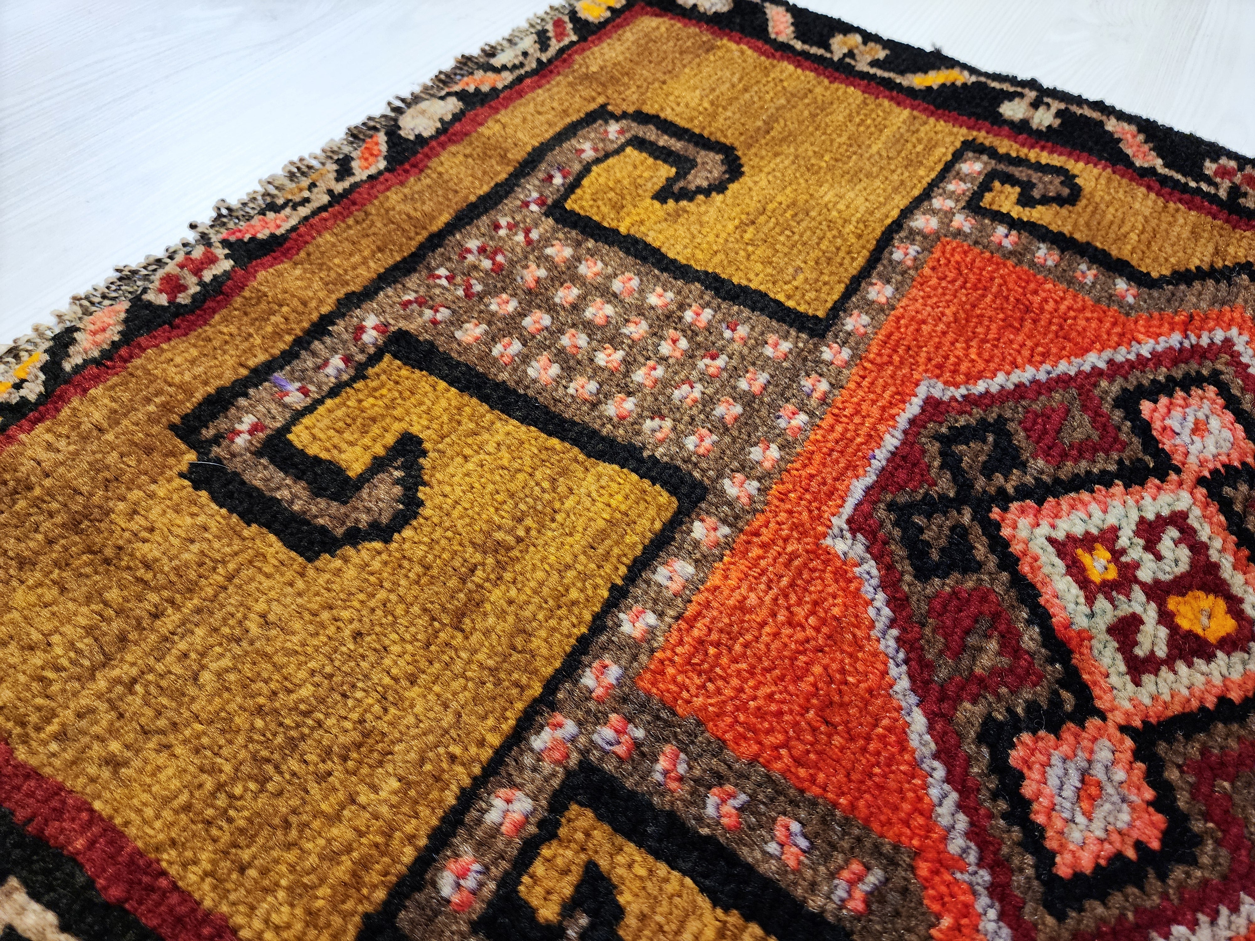 Antique Anatolian Small Rug | Hand-Knotted | TurkishRug