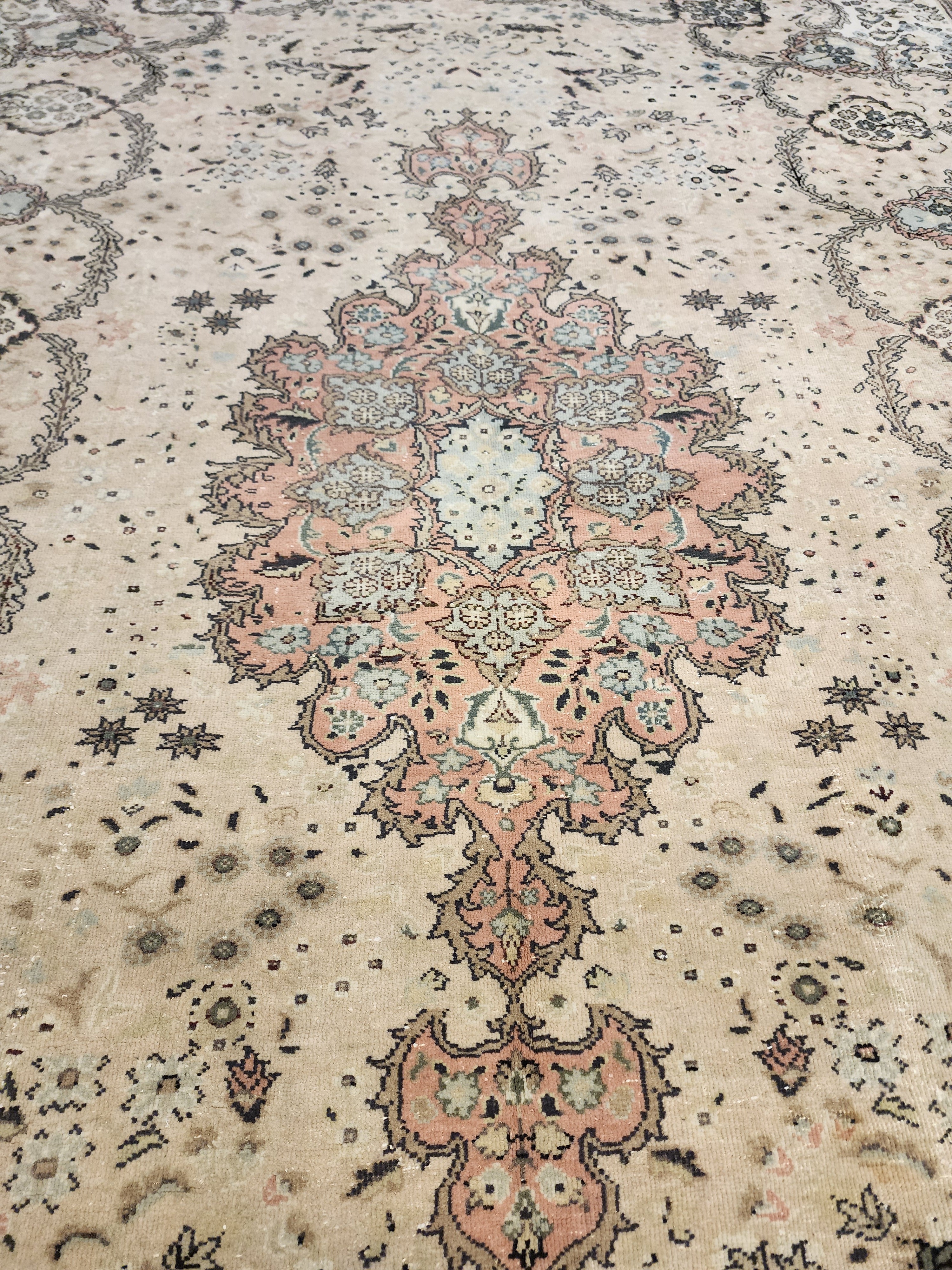 Floral Turkish Kayseri Rug, 10x7, Handwoven Wool, Faded Oriental Design