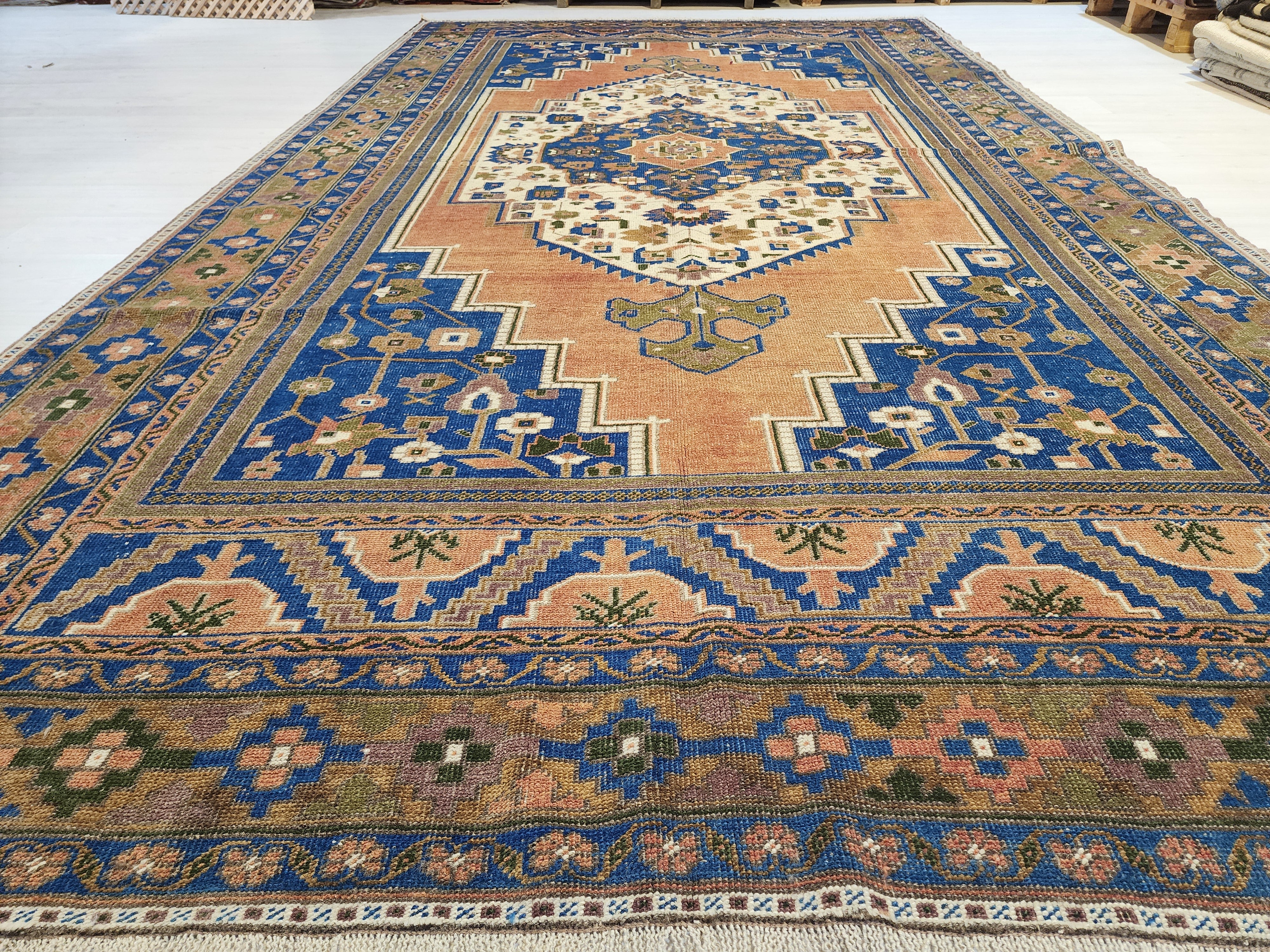 Vintage Turkish Wool Rug, 8x12, Medallion Motif, Konya Handmade