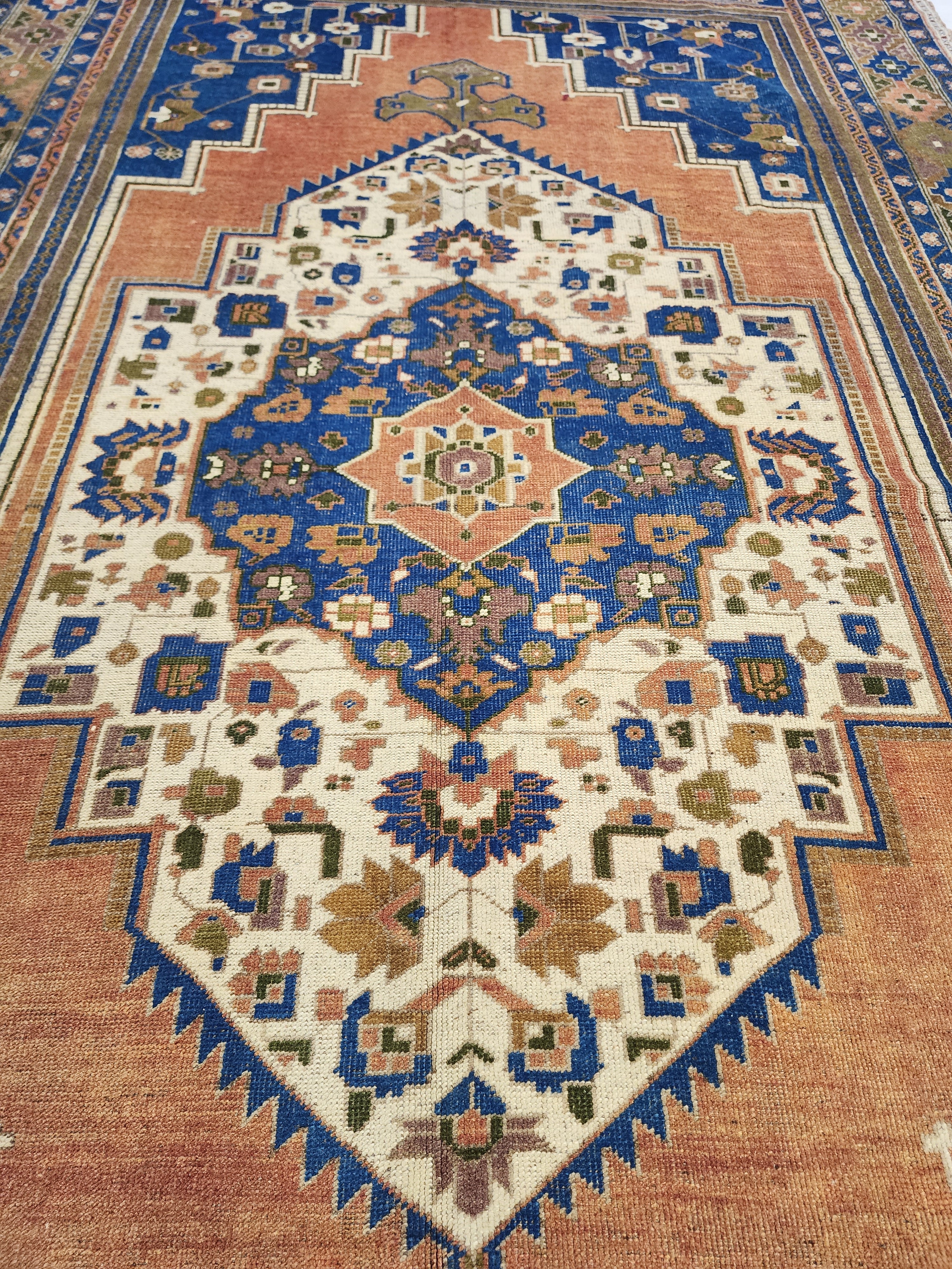 Vintage Turkish Wool Rug, 8x12, Medallion Motif, Konya Handmade