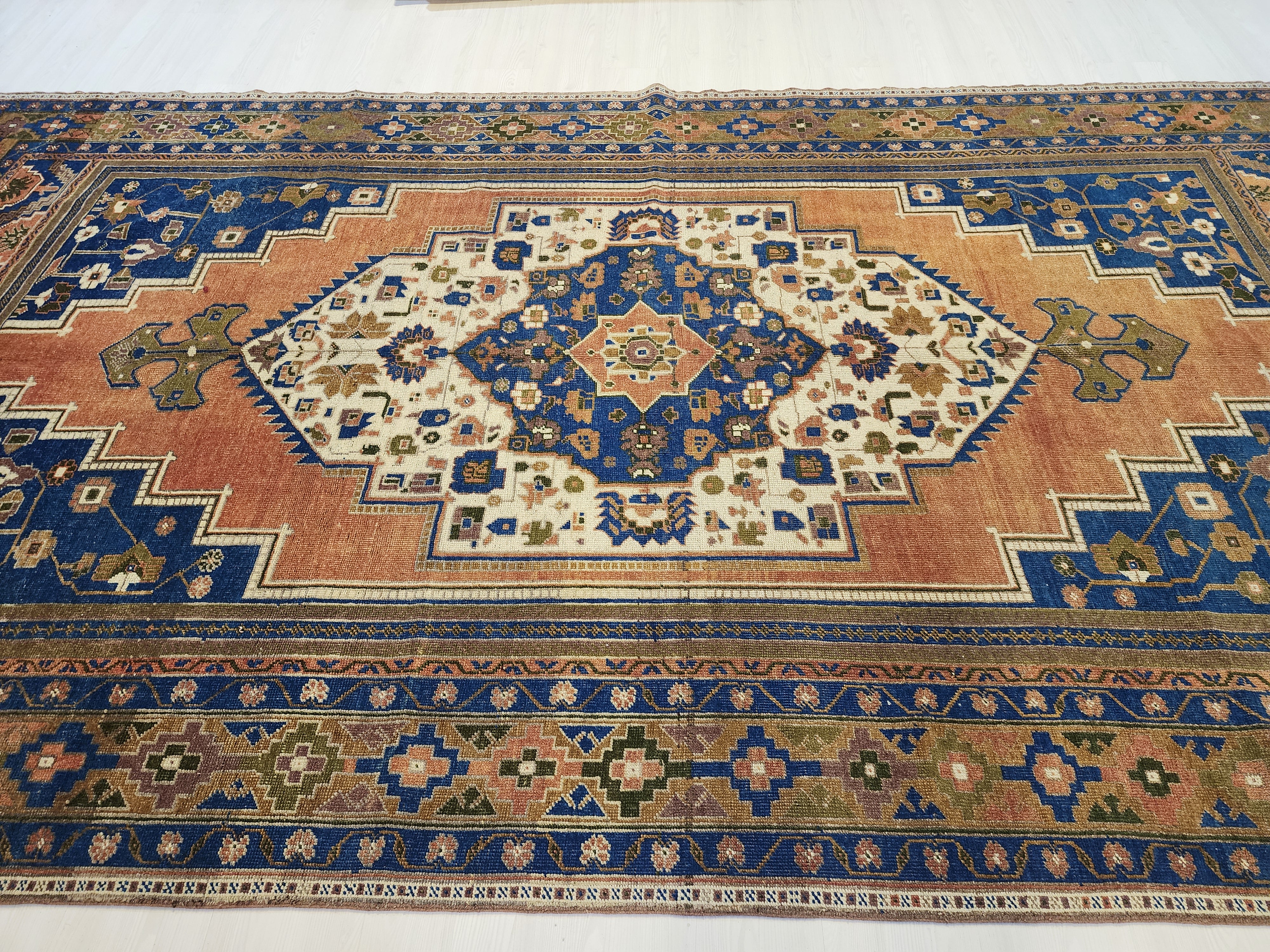 Vintage Turkish Wool Rug, 8x12, Medallion Motif, Konya Handmade