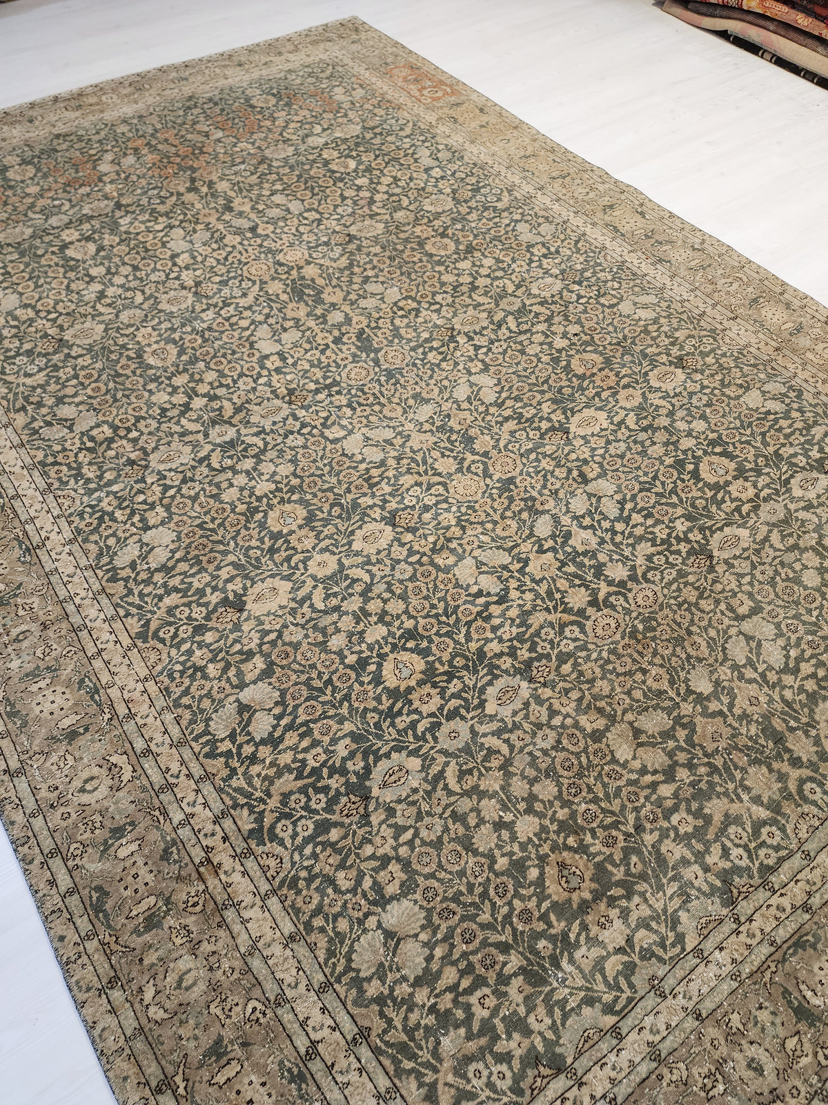 Vintage Turkish Hereke Rug, Fine Fine-Knotted Muted Green Beige Area Rug, 6'5''x9'9''