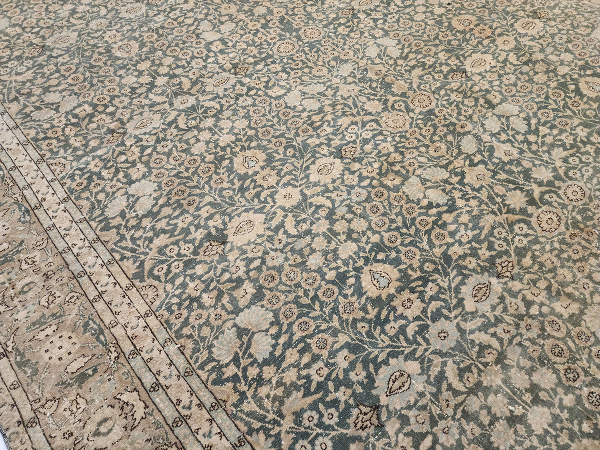 Vintage Turkish Hereke Rug, Fine Fine-Knotted Muted Green Beige Area Rug, 6'5''x9'9''