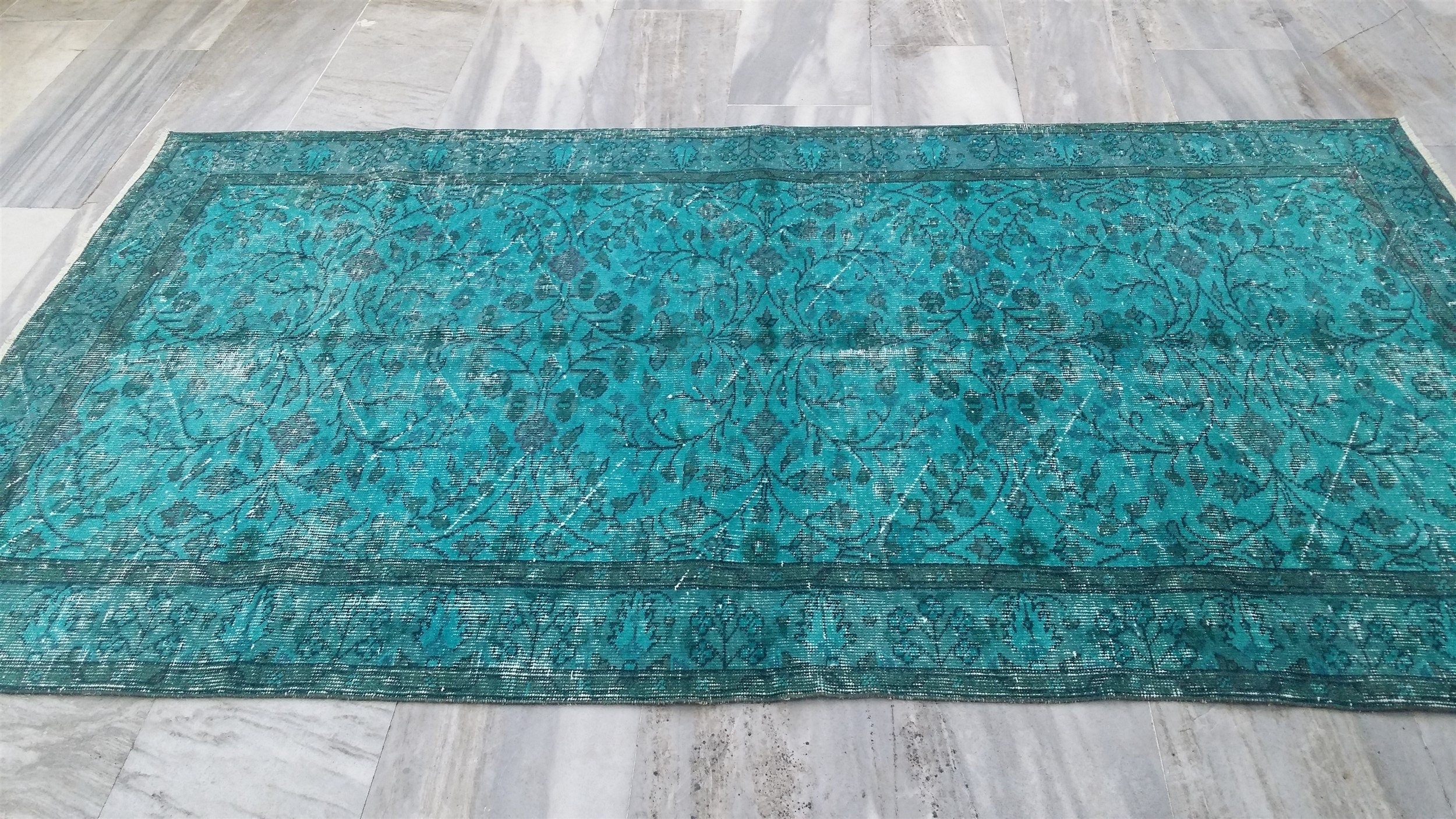 antique Anatolian Wool Area Rug — pattern close-up