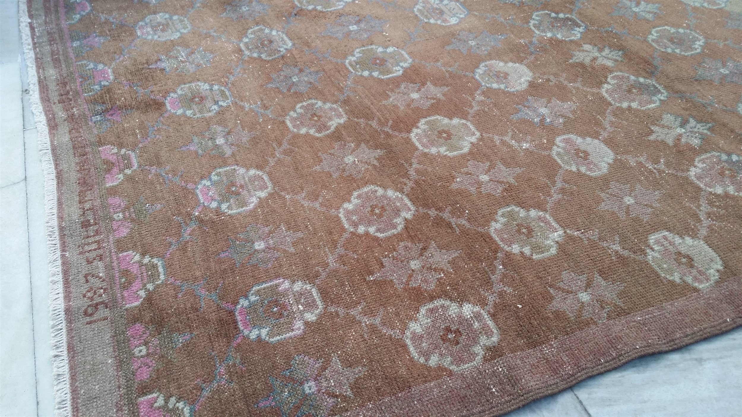 vintage Anatolian Wool Small Rug — detail texture