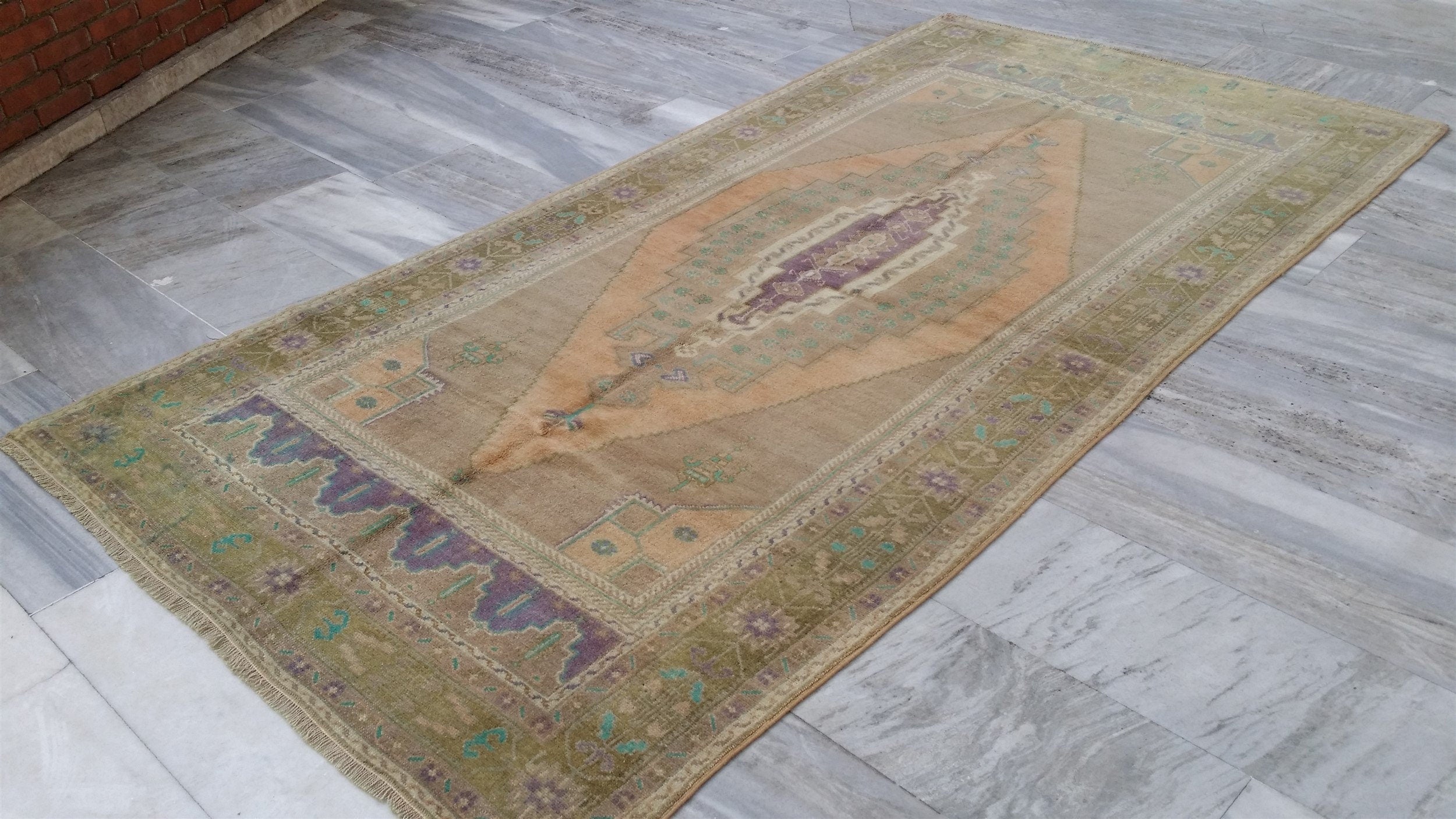 antique Oushak Wool Area Rug — pattern close-up