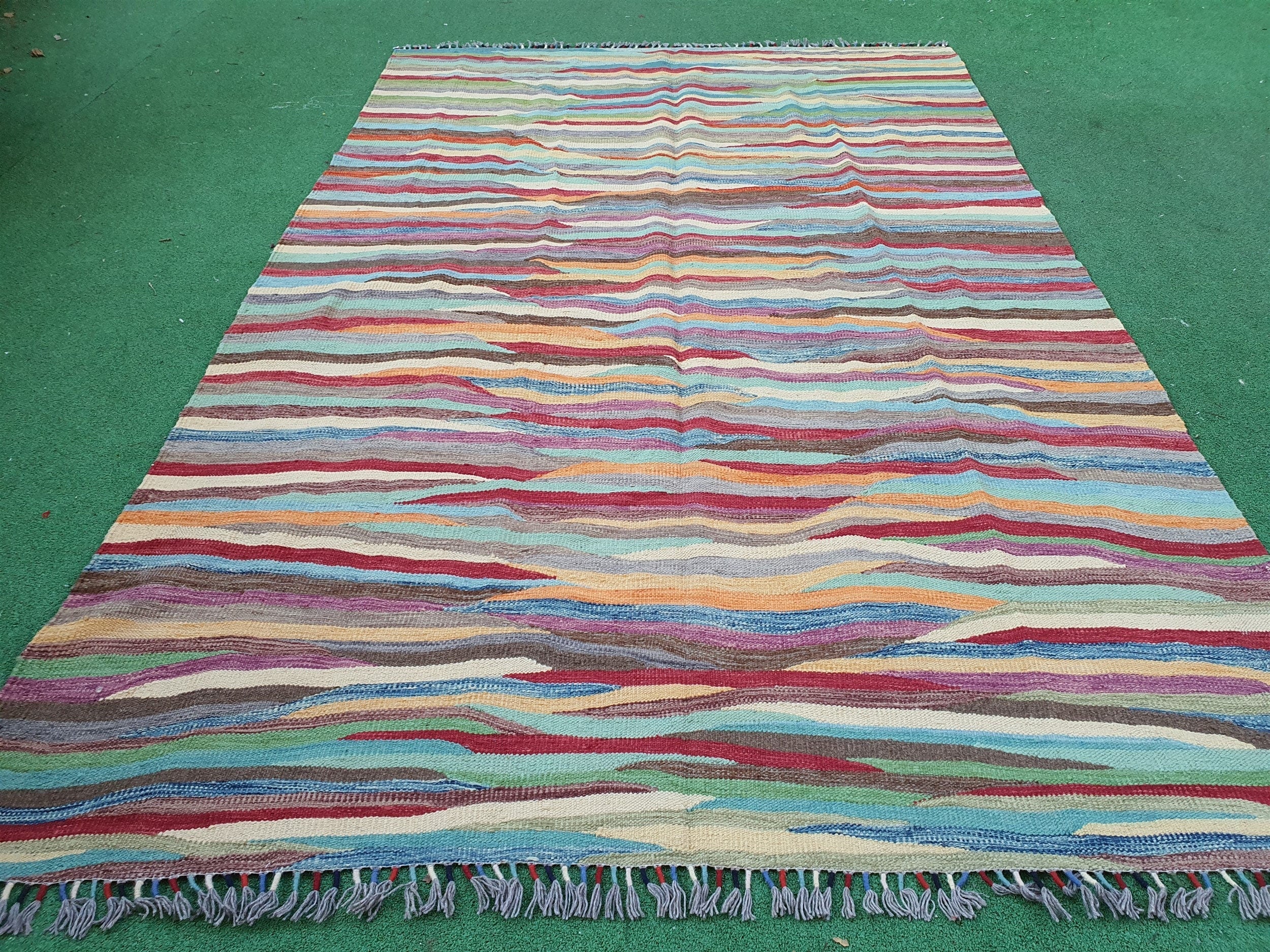 Glauconome — Vintage Oushak Wool Area Rug