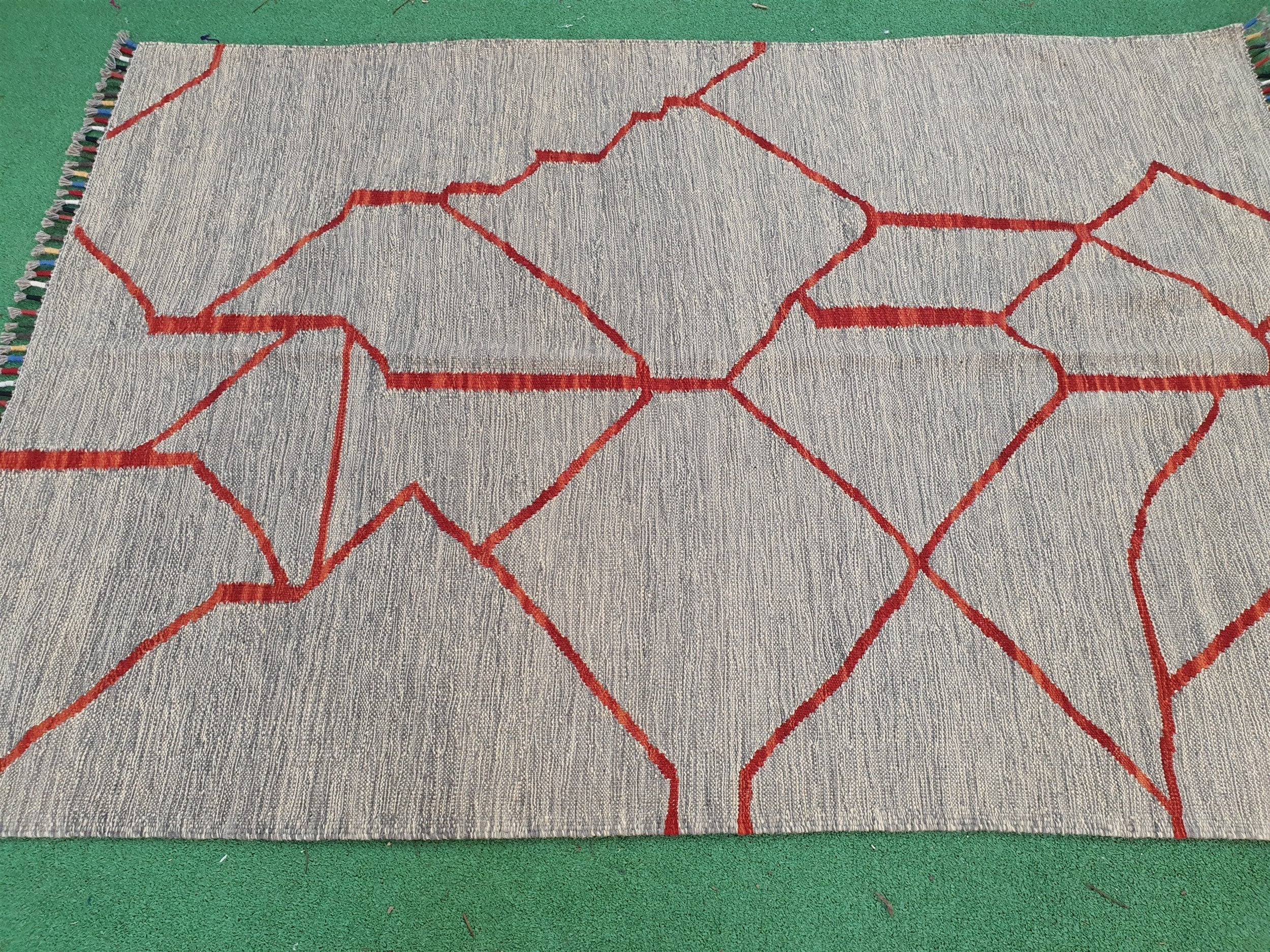 vintage Anatolian Wool Small Rug — pattern close-up