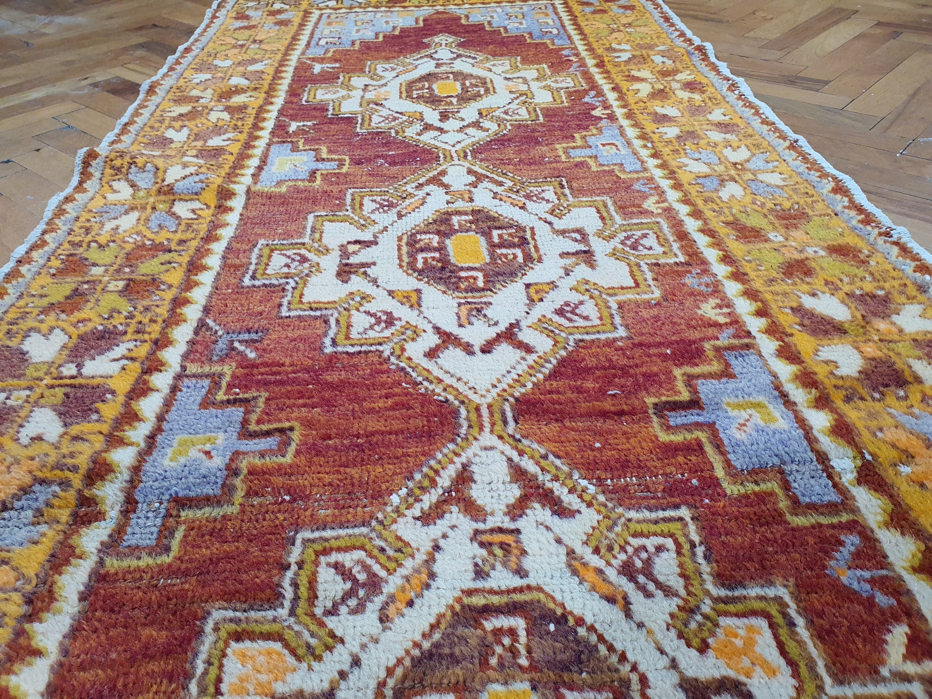 vintage Sivas Wool Runner Rug — detail texture