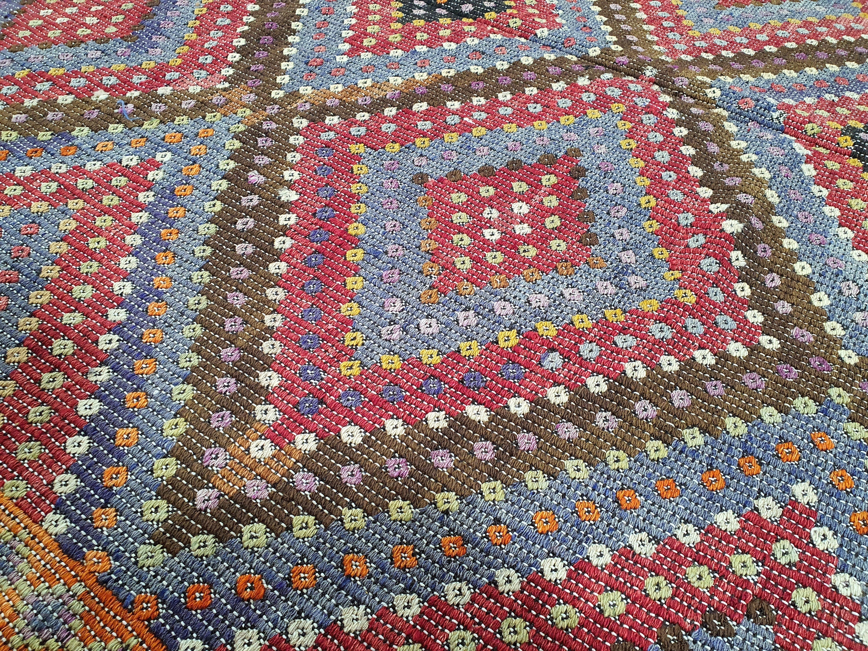 vintage Konya Wool Large Area Rug — pattern close-up