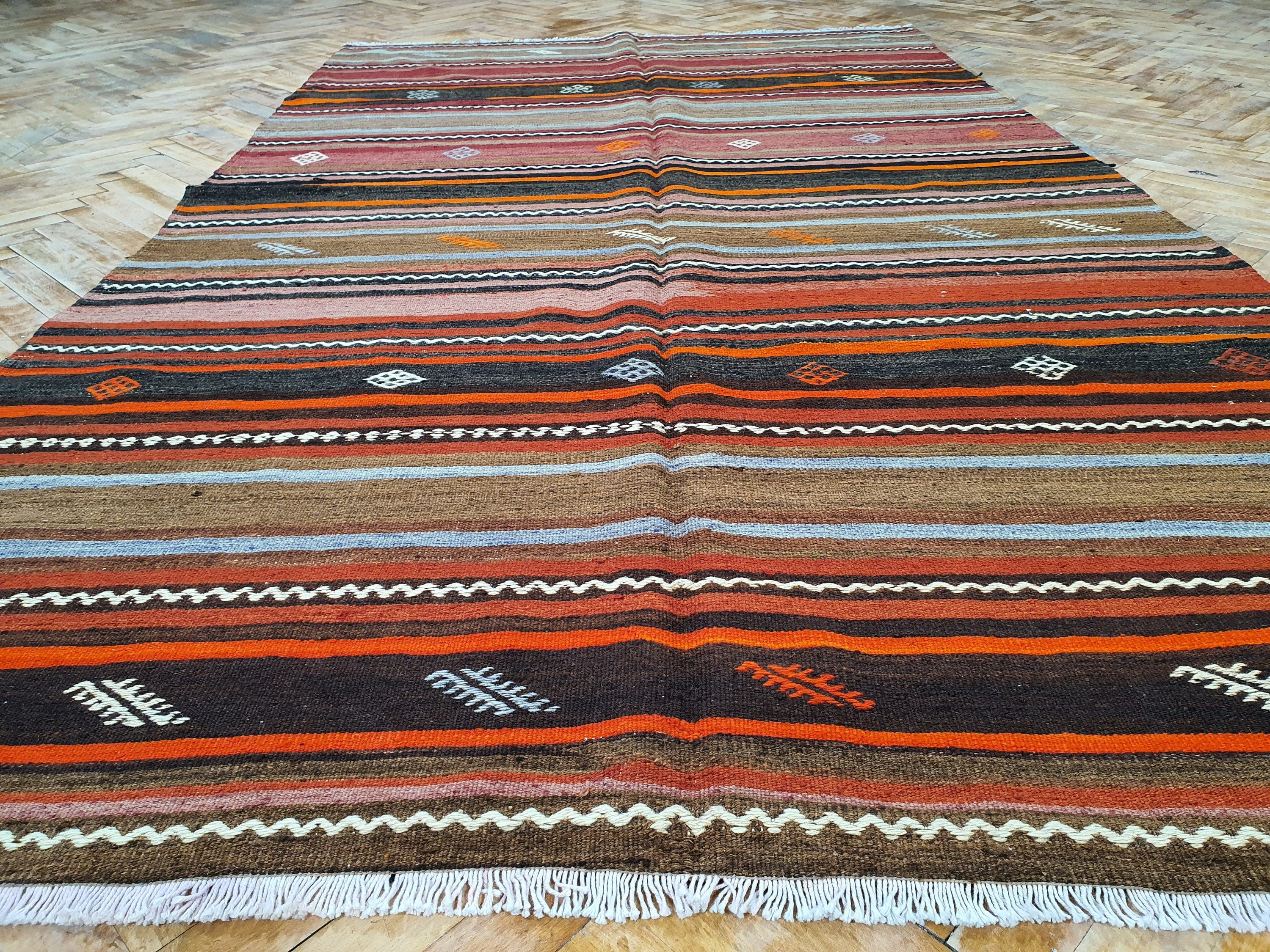 vintage Konya Wool Area Rug — pattern close-up