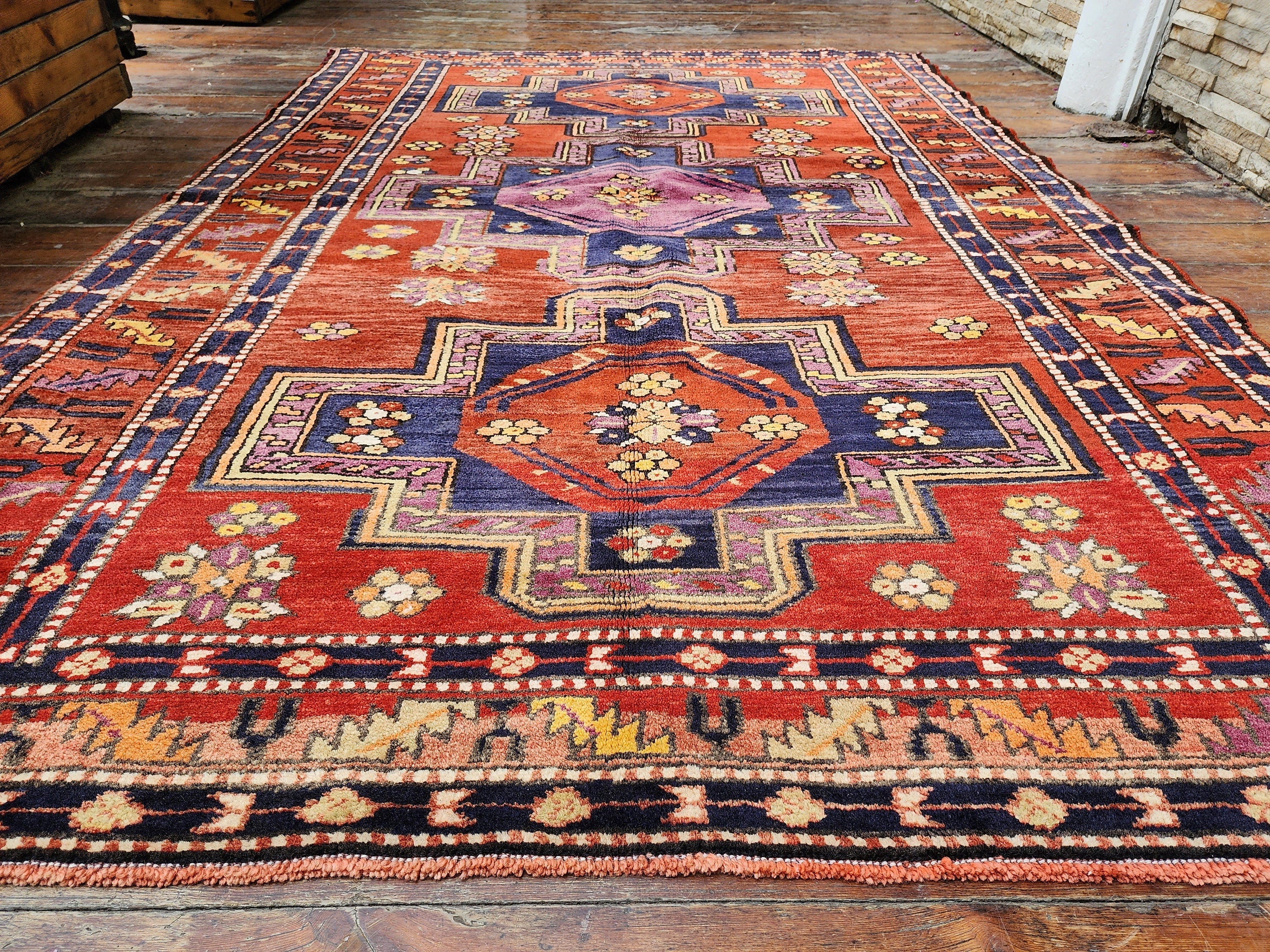 vintage Anatolian Wool Area Rug — detail texture