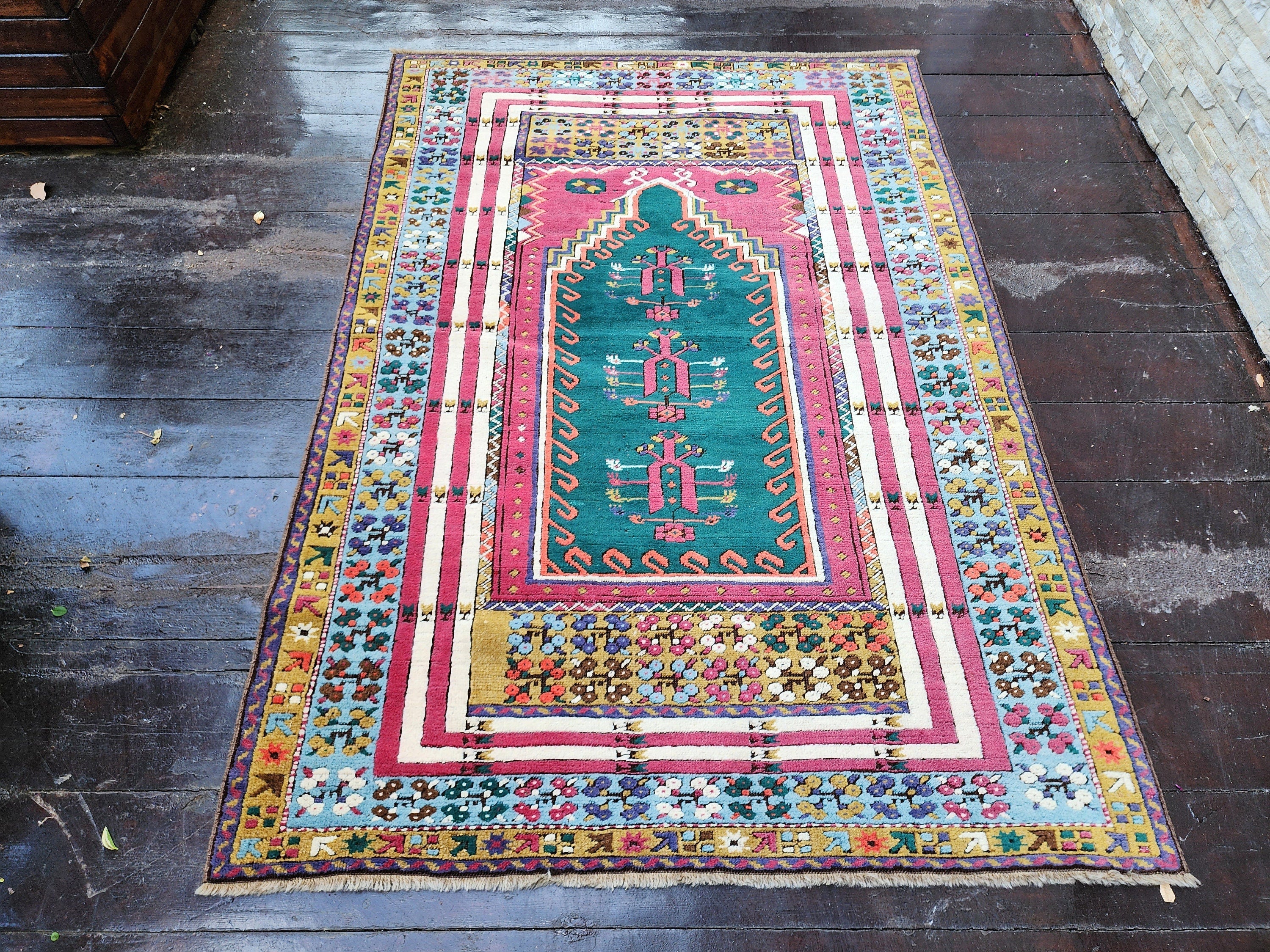 antique Konya Silk Small Rug — pattern close-up