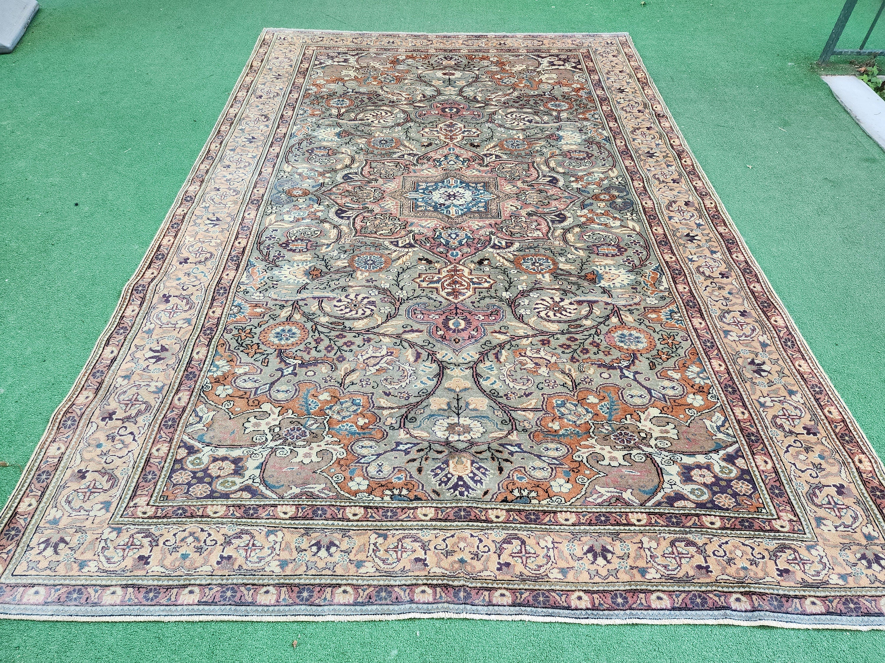 Kyrene — Vintage Kayseri Wool Large Area Rug