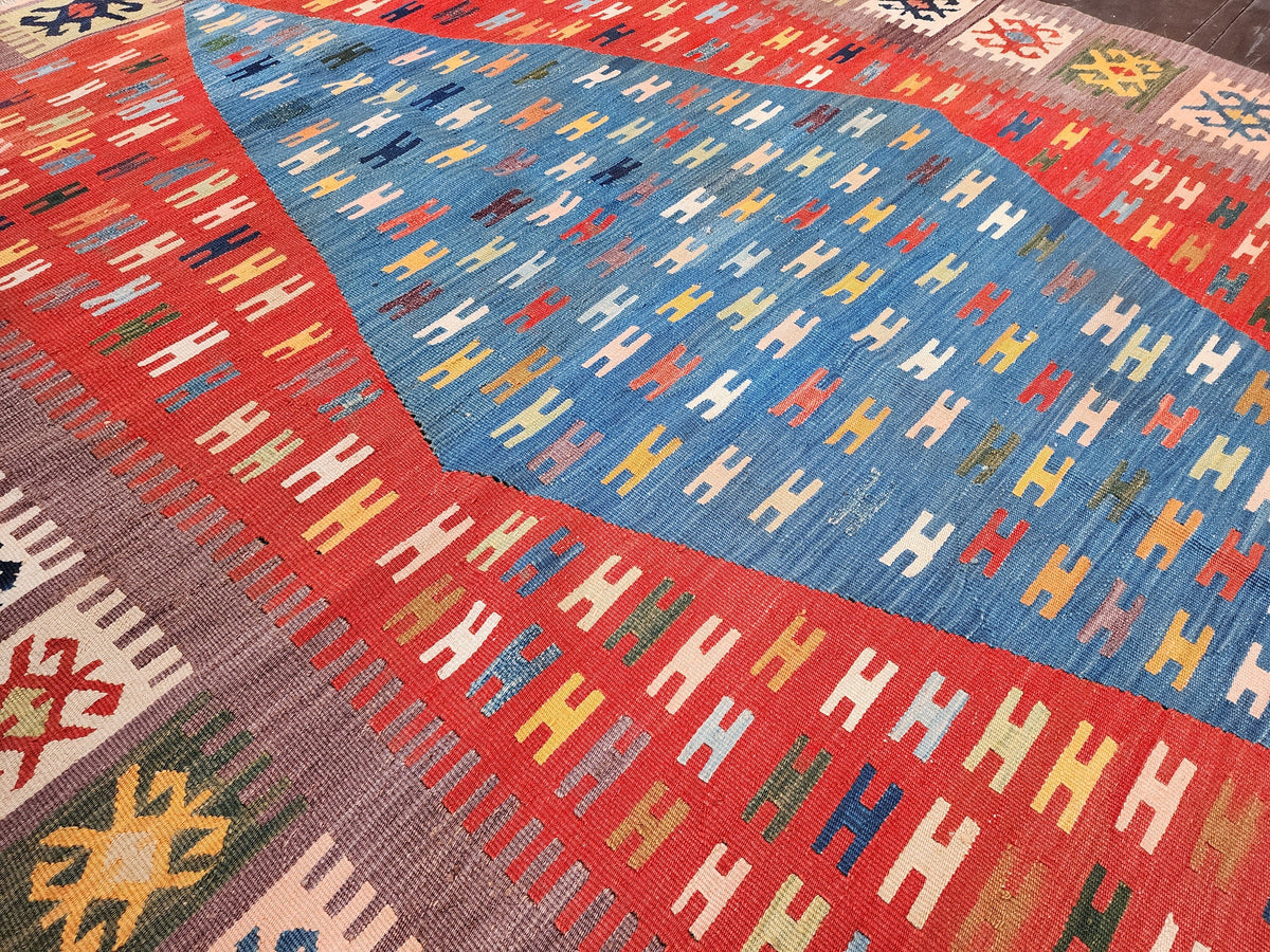 vintage Konya Wool Small Rug — corner detail