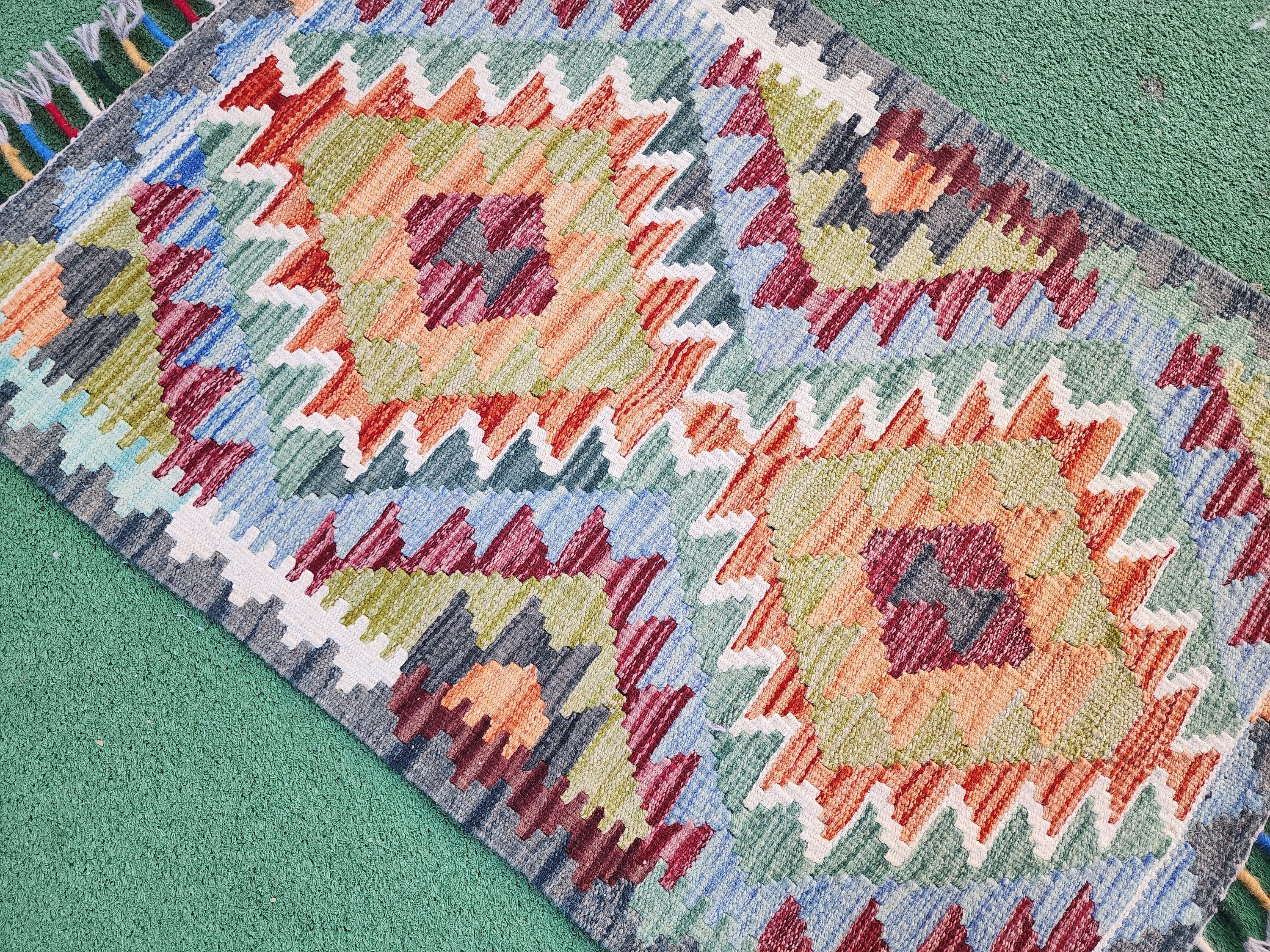 vintage Afghan Wool Small Rug — pattern close-up