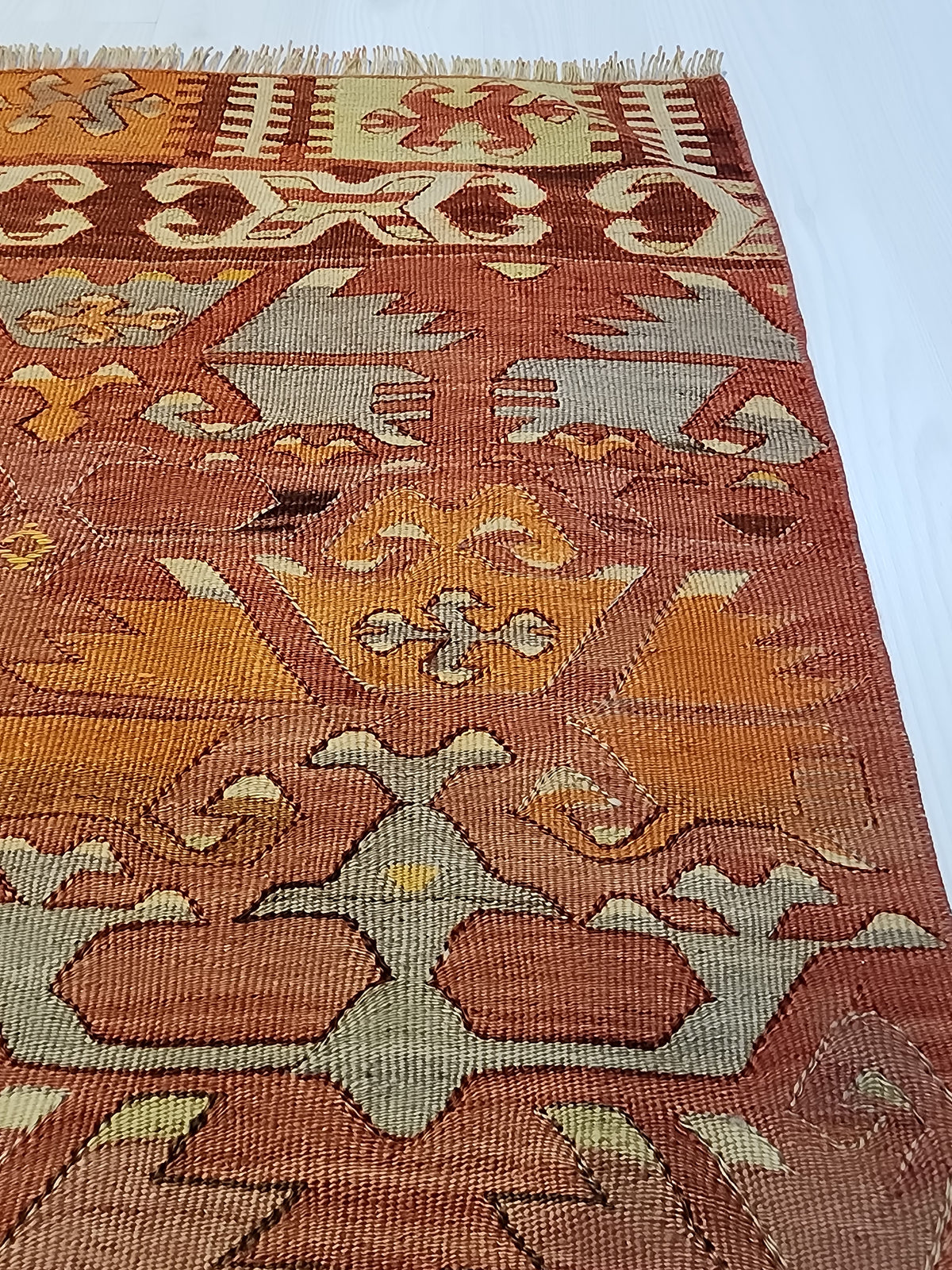 Authentic Vintage Afyon Kilim Runner – Handwoven Wool Tribal Anatolian Flatweave (53cm x 122cm)