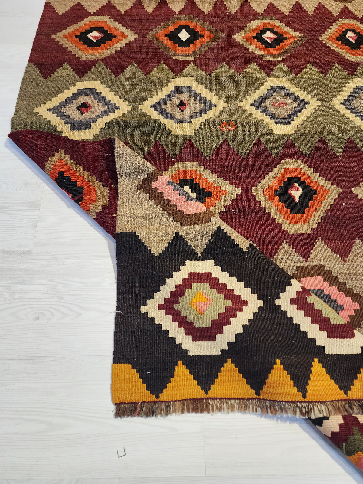Hand-Woven Turkish Kilim Rug, Geometric Diamond Pattern, Boho Wool Flatweave (4'4'' x 6'9'')