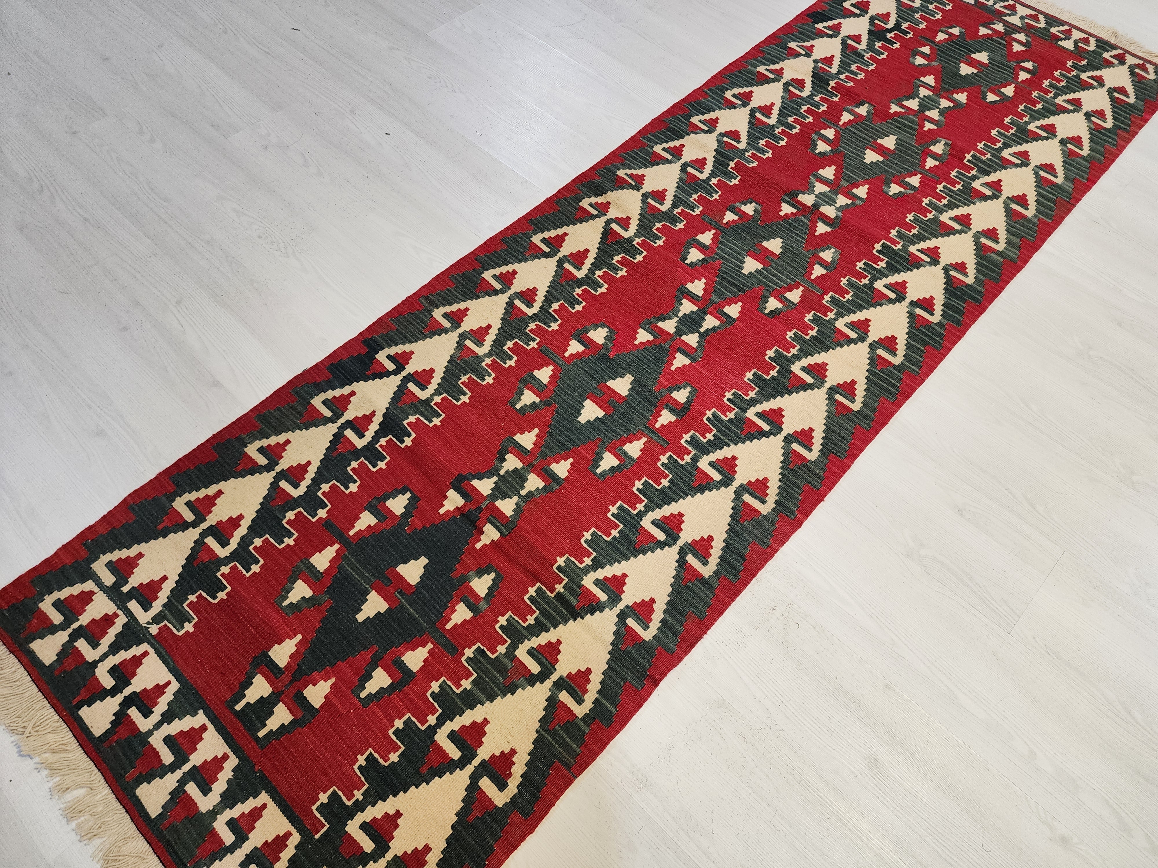 Polyhymnia — Handwoven Turkish Kilim Runner: Boho Tribal Rug, 8'9" x 2'9"