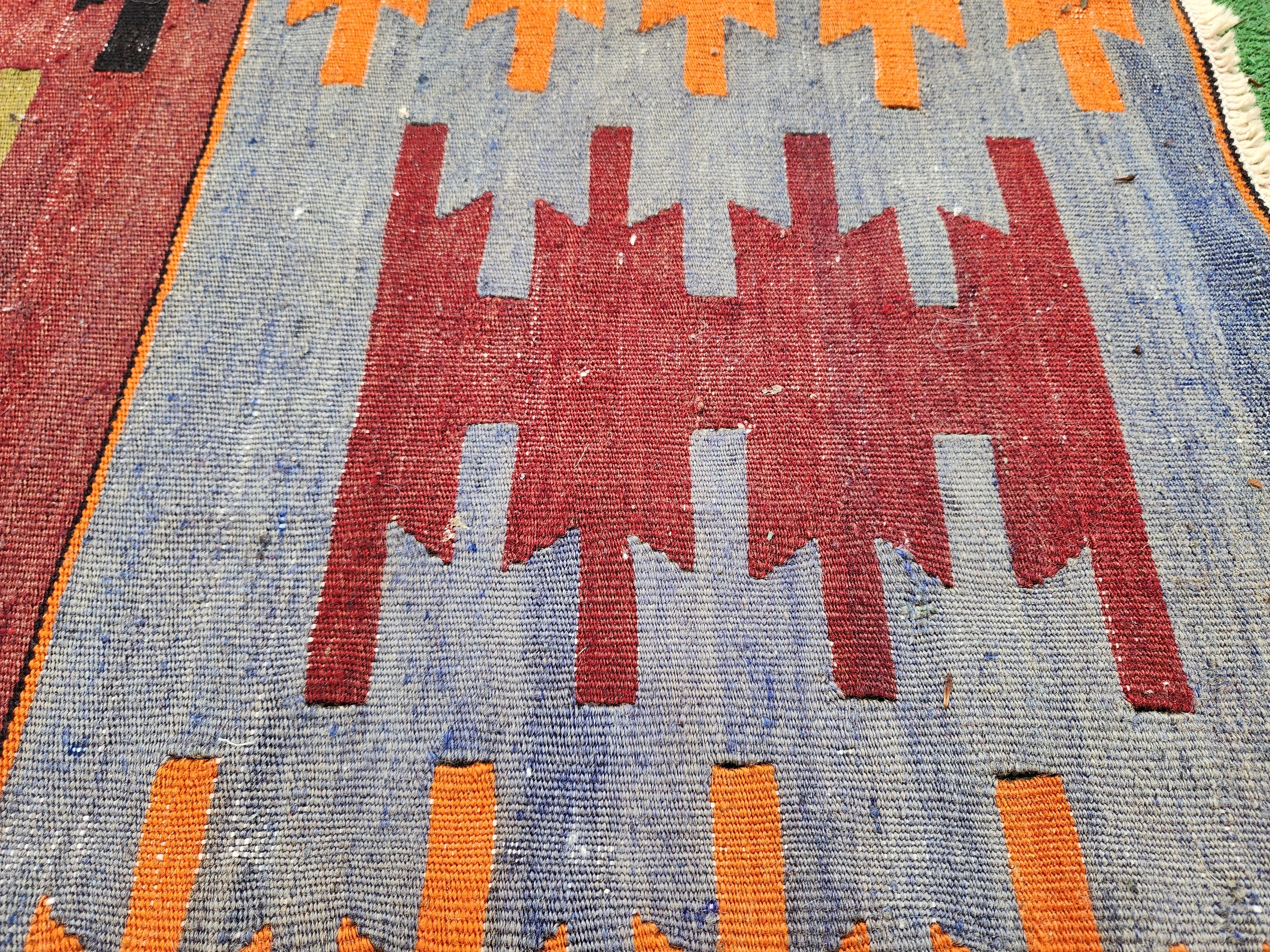 Vintage Turkish Kilim Rug 3'9''x3'5''