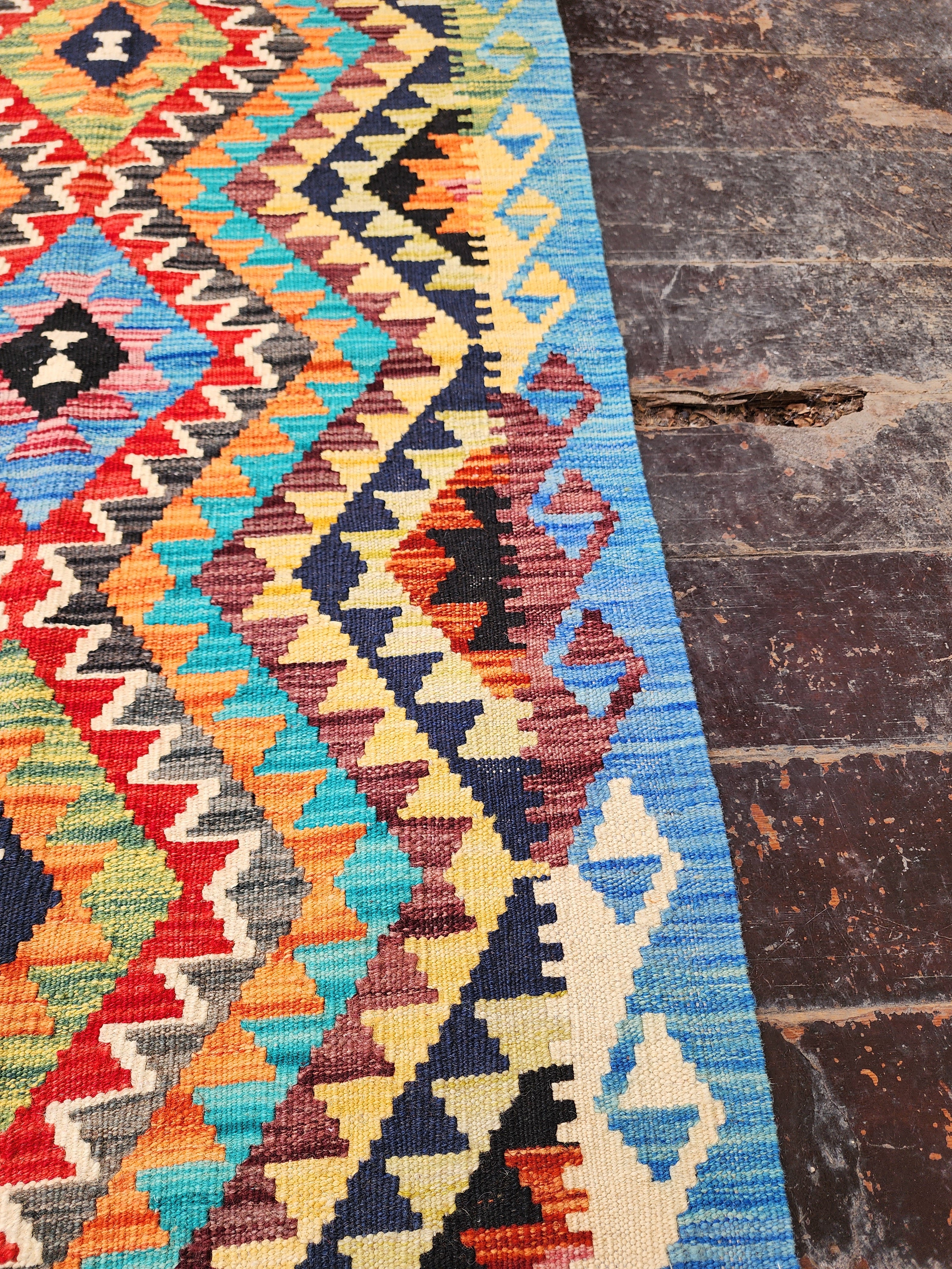 Multi-Hued Diamond Design Kilim