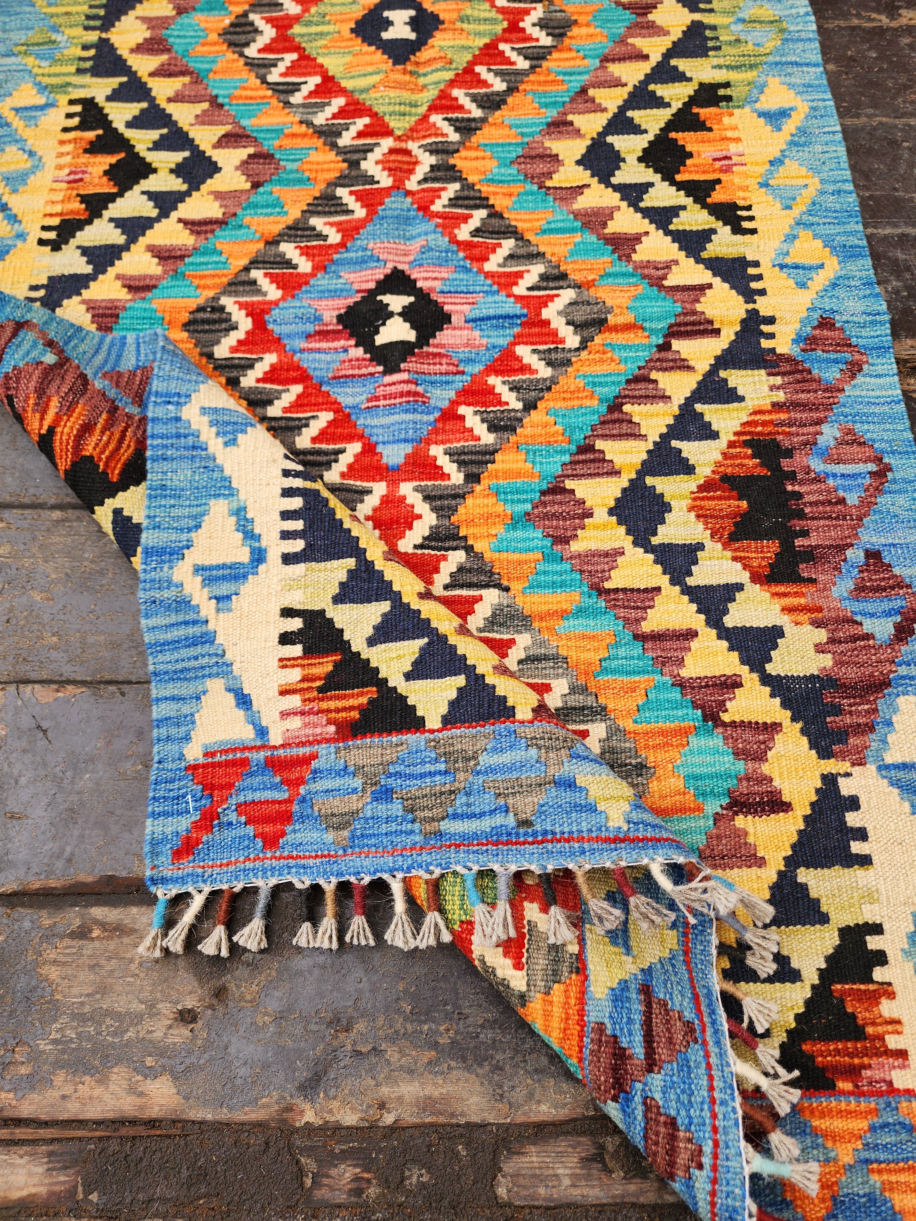 Multi-Hued Diamond Design Kilim