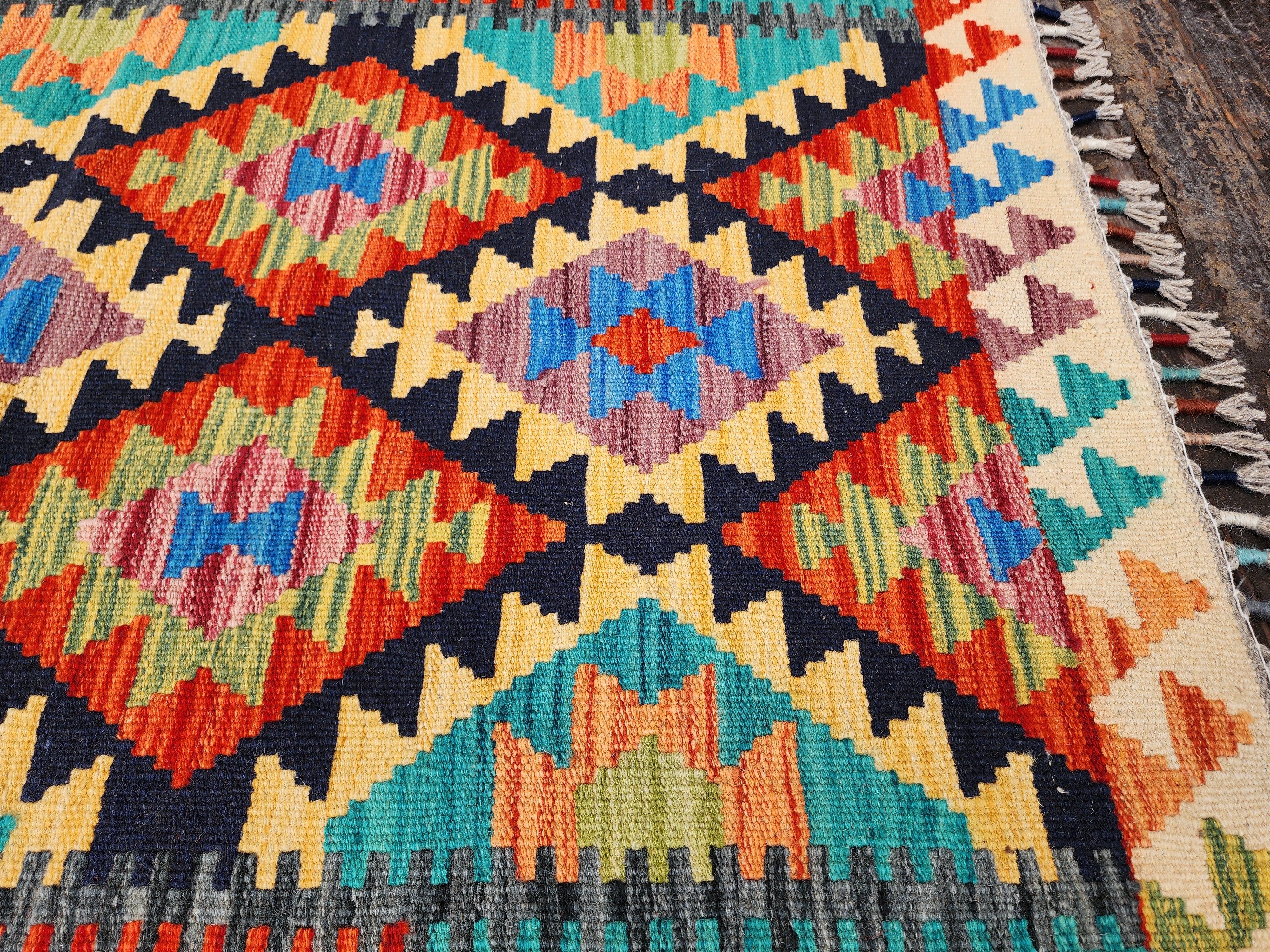 Handwoven Diamond Pattern Kilim Rug