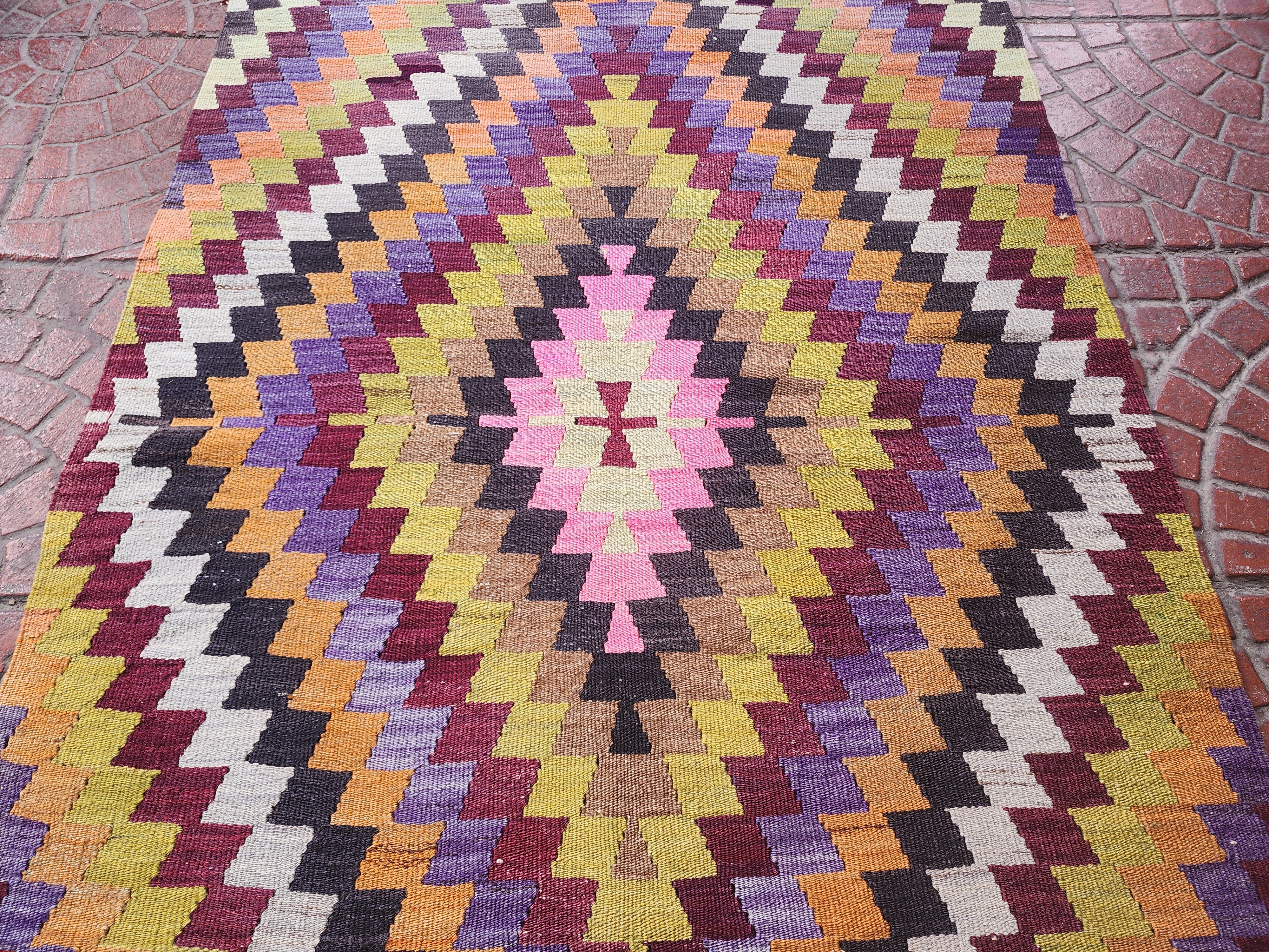 Small Turkish Oushak Kilim Rug, 4'3"x2'8"