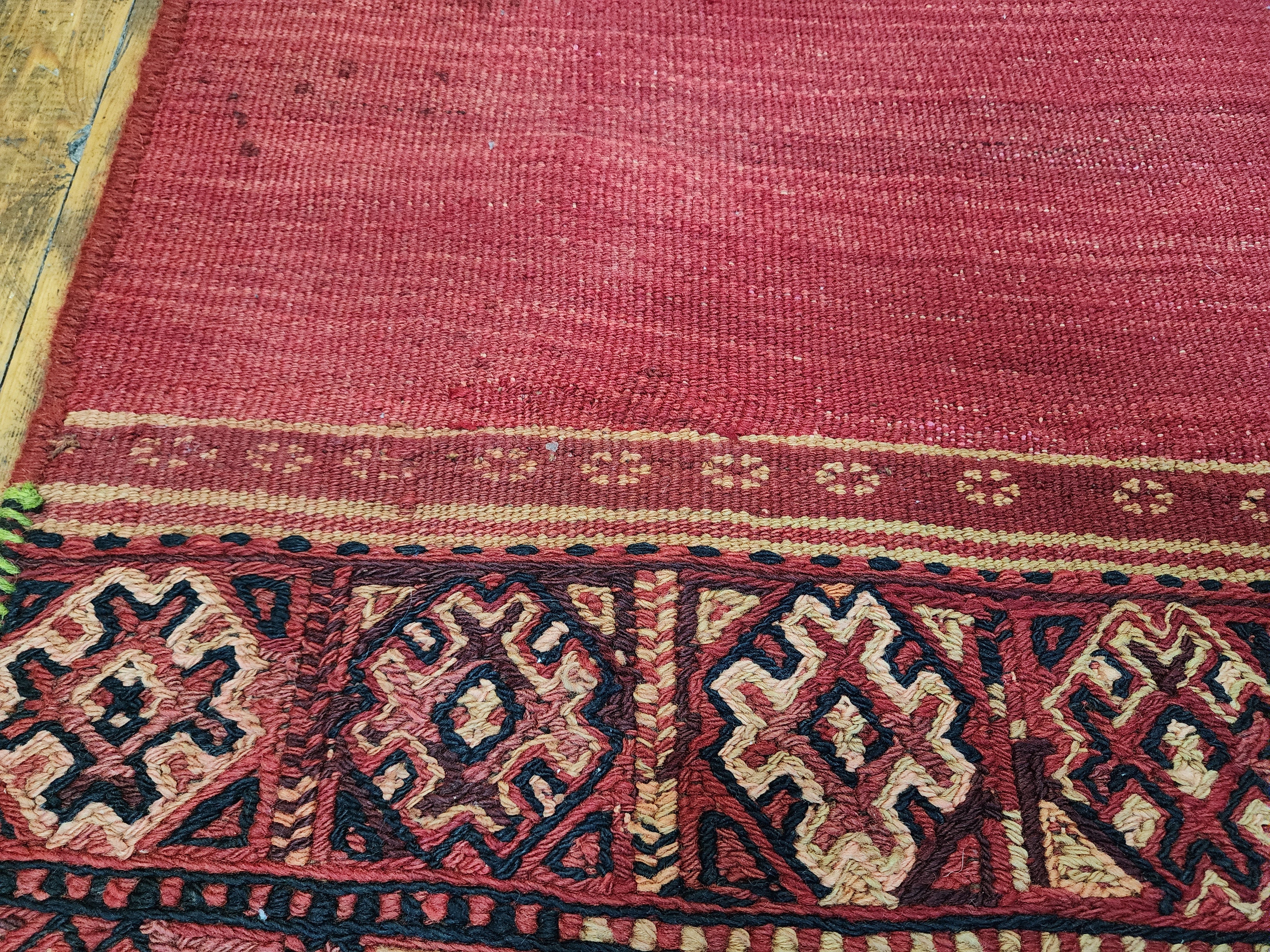 Vintage Soumak Kilim Runner Rug: Turkish Wool Flatweave, 6x2