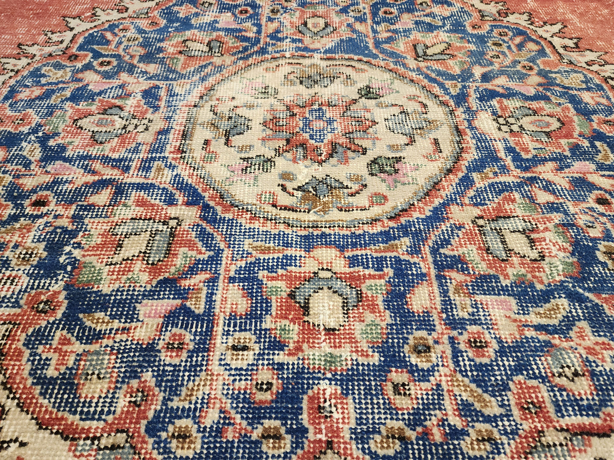 Large Vintage Anatolian Rug – Distressed Terracotta Red Medallion Carpet (7'2" x 10'7")