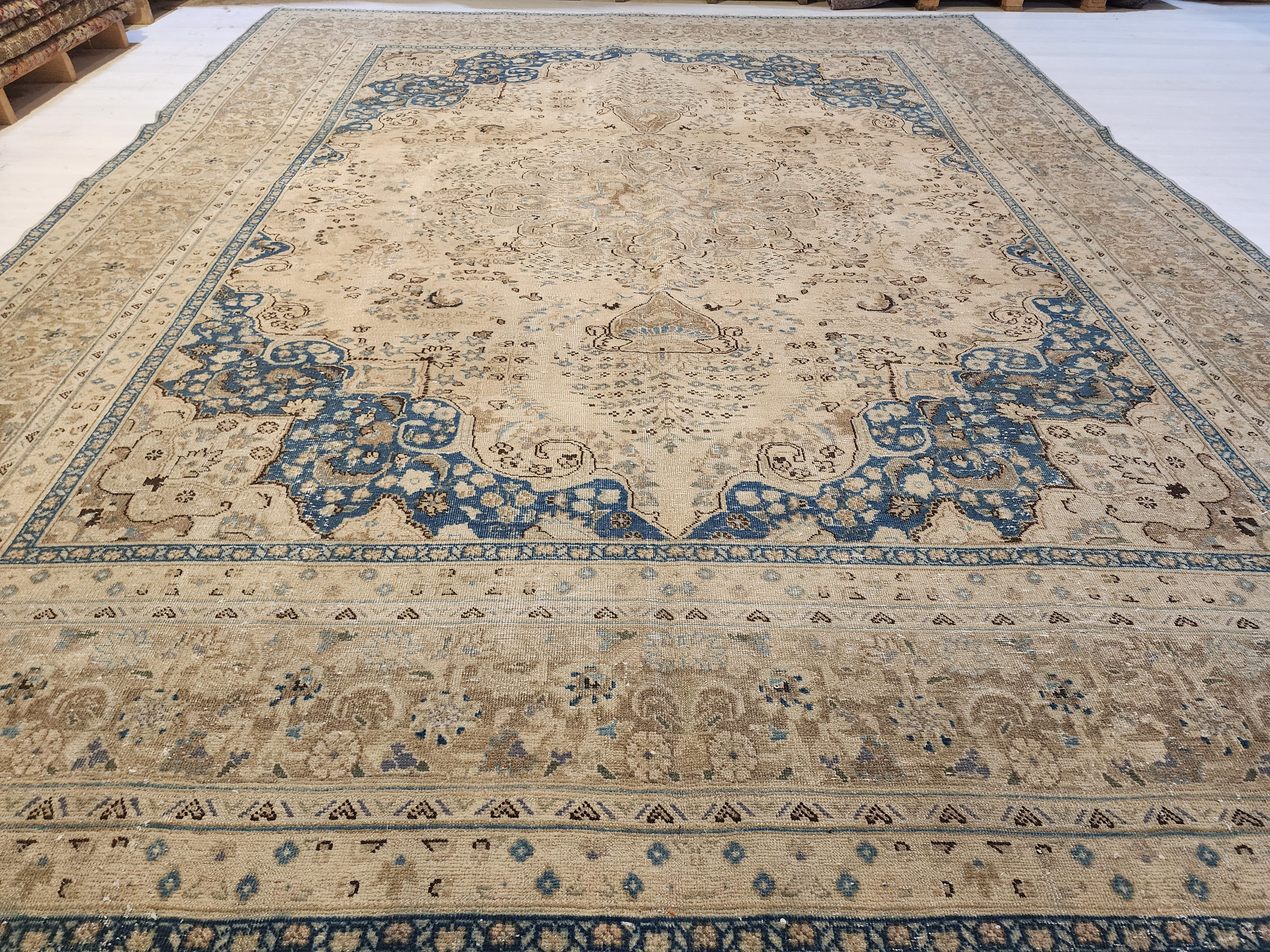 Tembris — Antique Anatolian Wool Large Area Rug