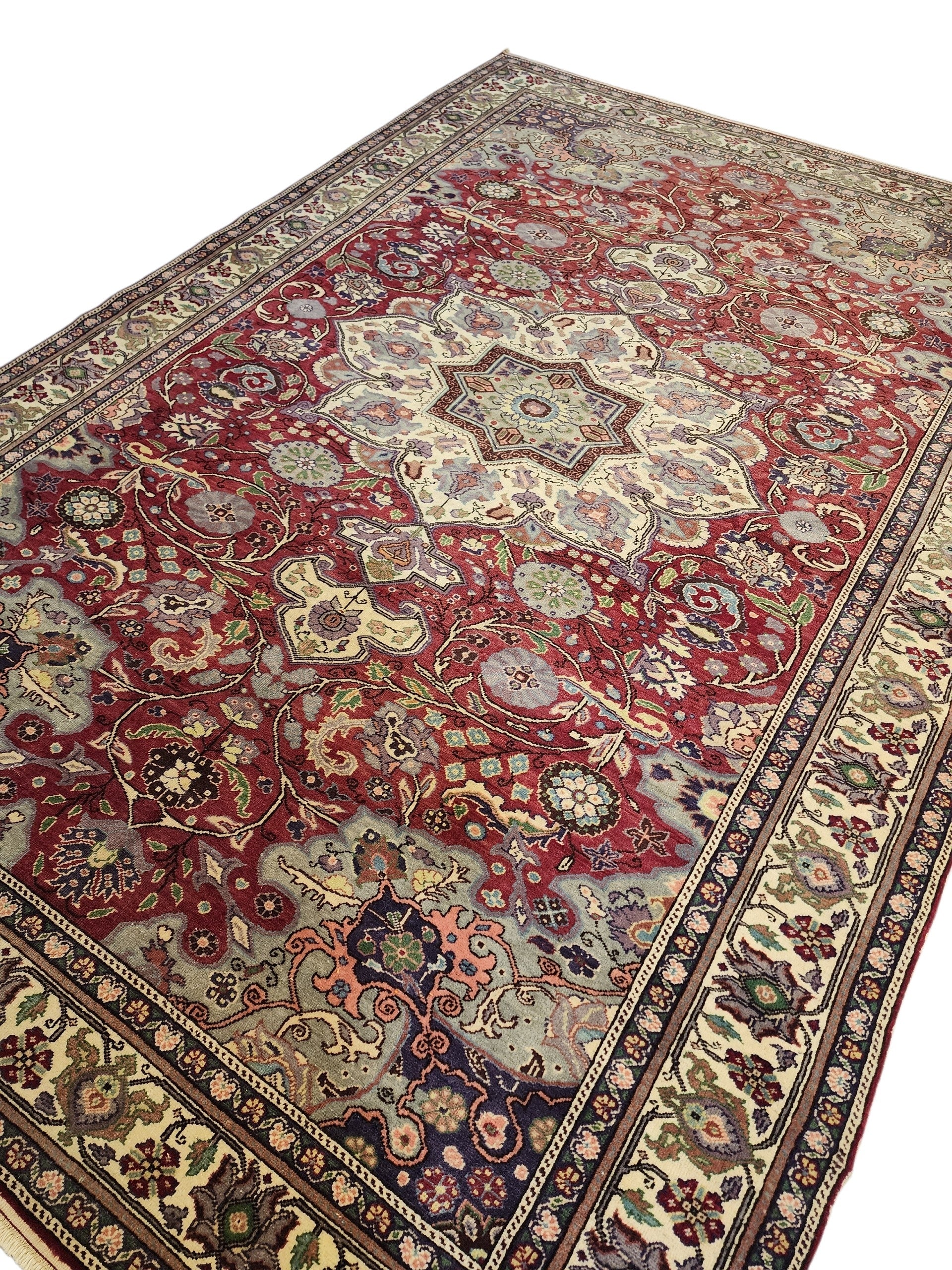 Vintage Turkish Handwoven Wool Rug, Red Cream Medallion Floral Carpet (6'6"x9'8")