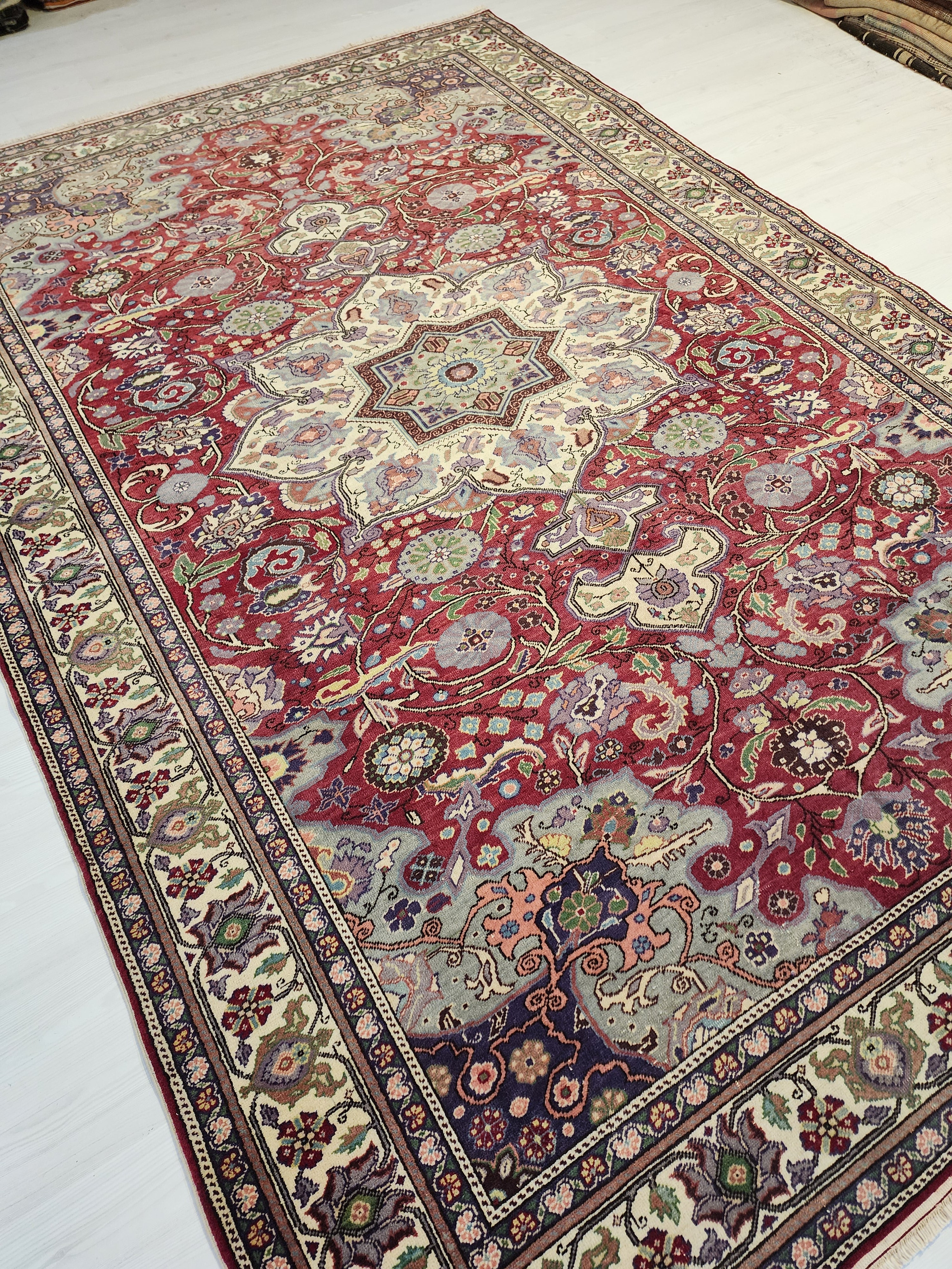 Vintage Turkish Handwoven Wool Rug, Red Cream Medallion Floral Carpet (6'6"x9'8")
