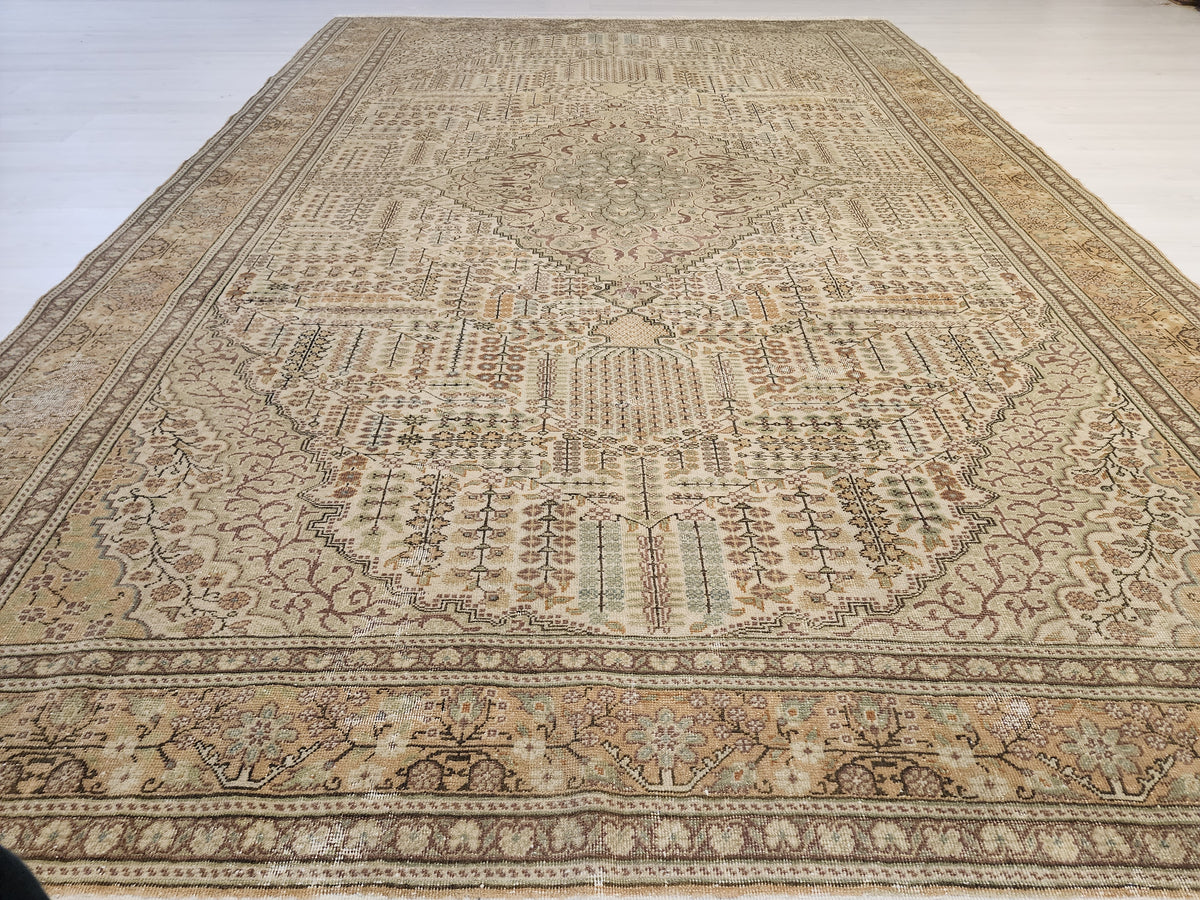 Vintage Kayseri Rug, Large Handwoven Wool Carpet, Muted Beige Olive Green Medallion