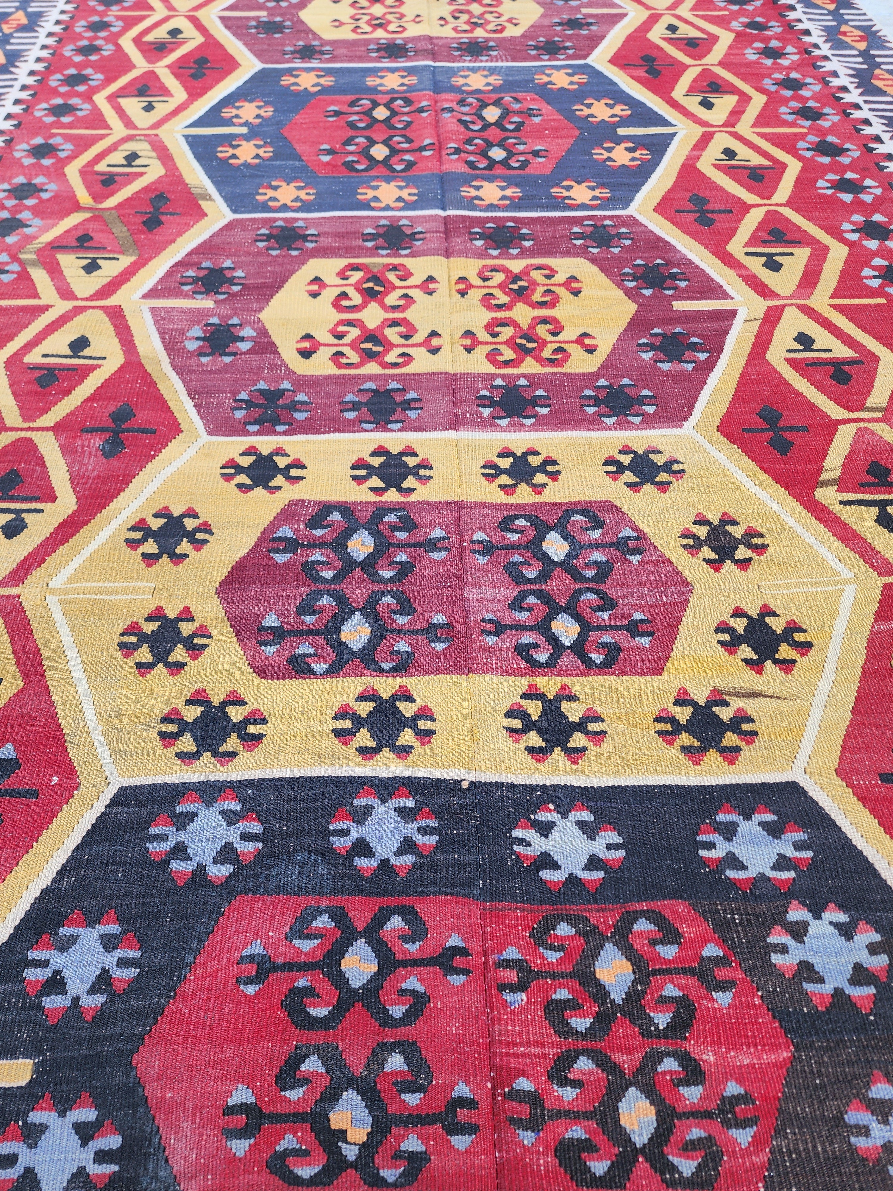 Antique Sivas Kilim Rug, Handmade Organic Wool Vintage Rug, Boho Rustic Anatolian Home Decor, Moroccan Carpet Persian Area Rug 12'3" x 5'9"