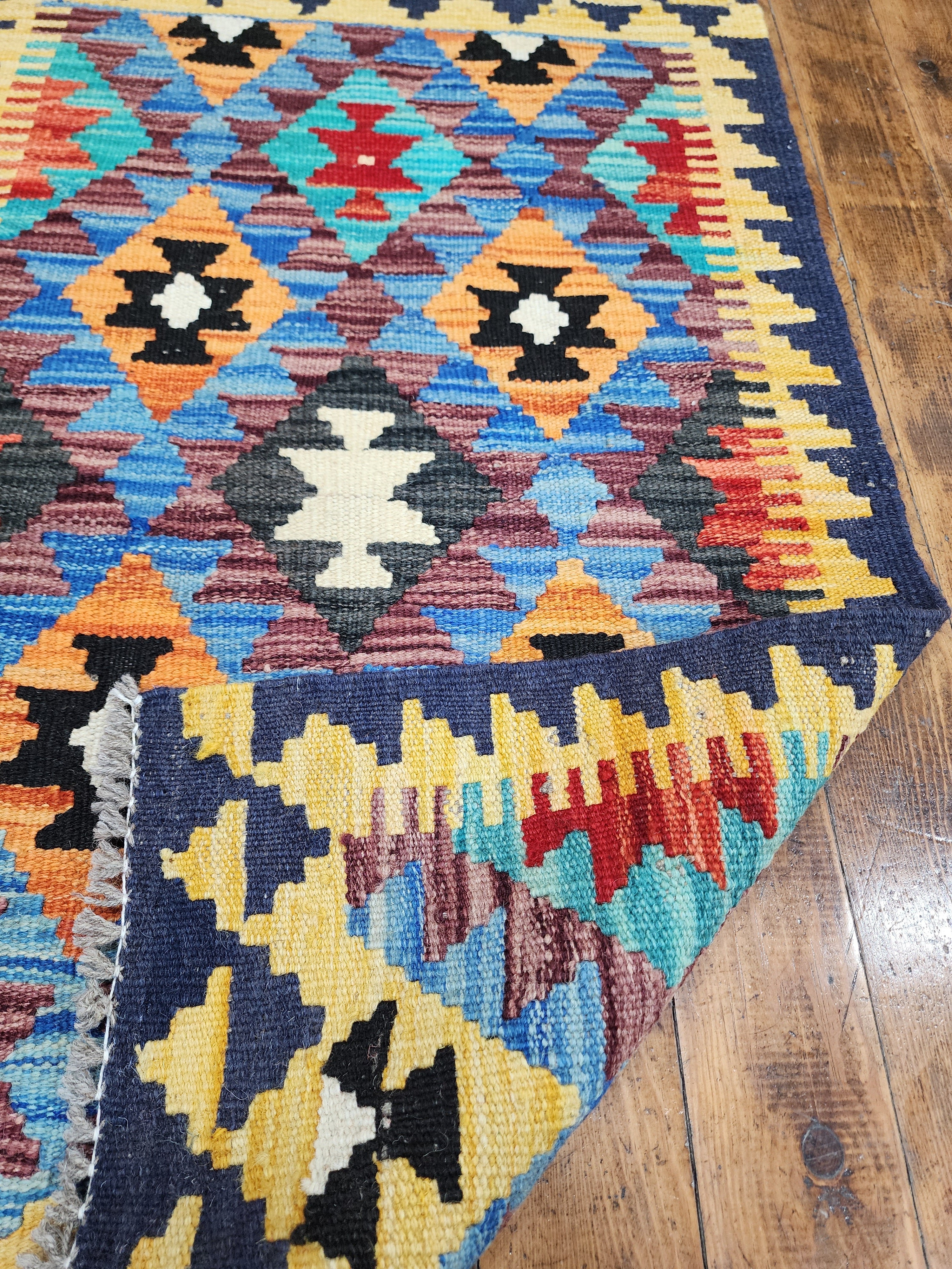 vintage Afghan Maimana Wool Small Rug — border pattern