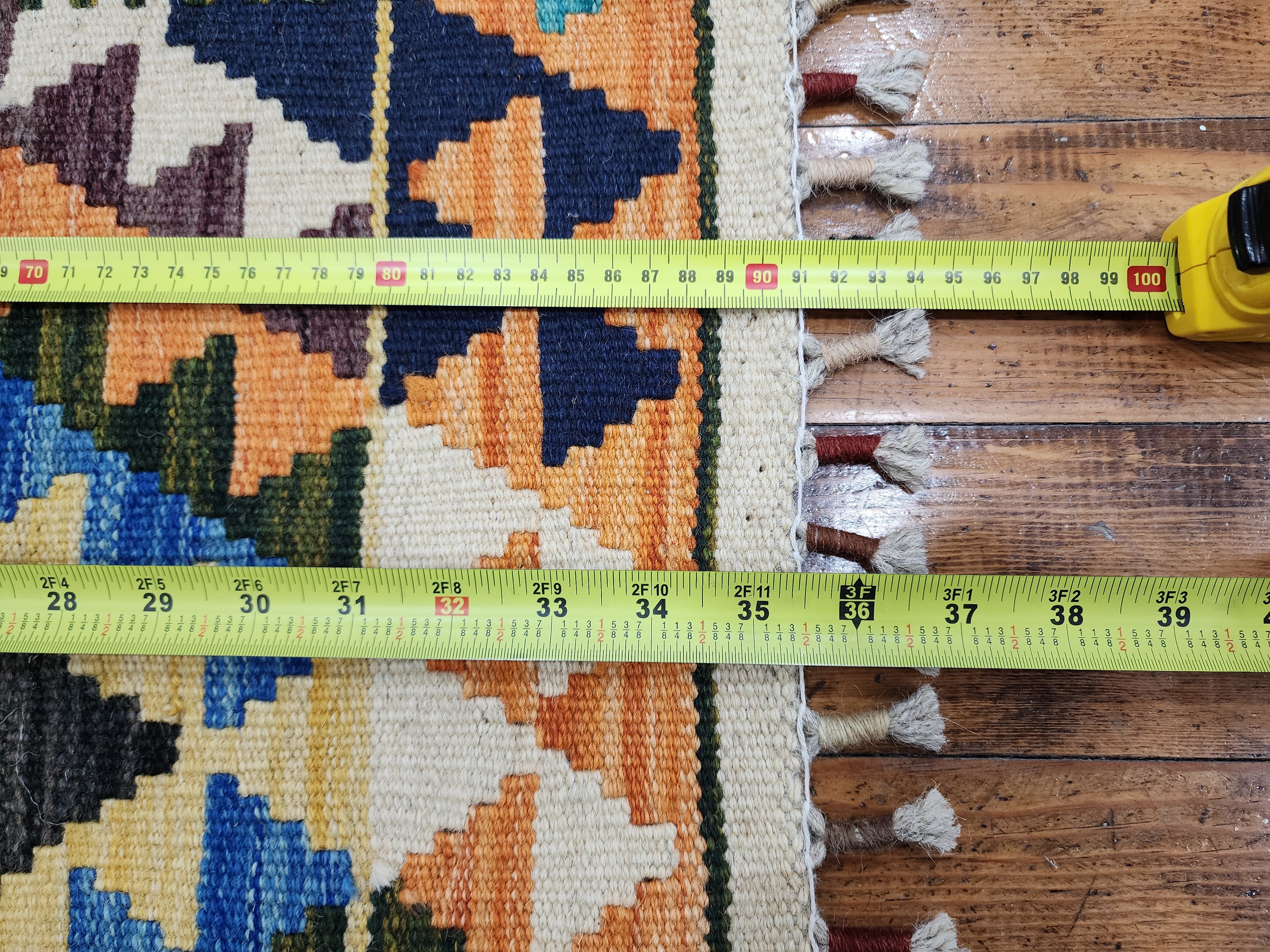 vintage Afghan Maimana Wool Small Rug — colour close-up