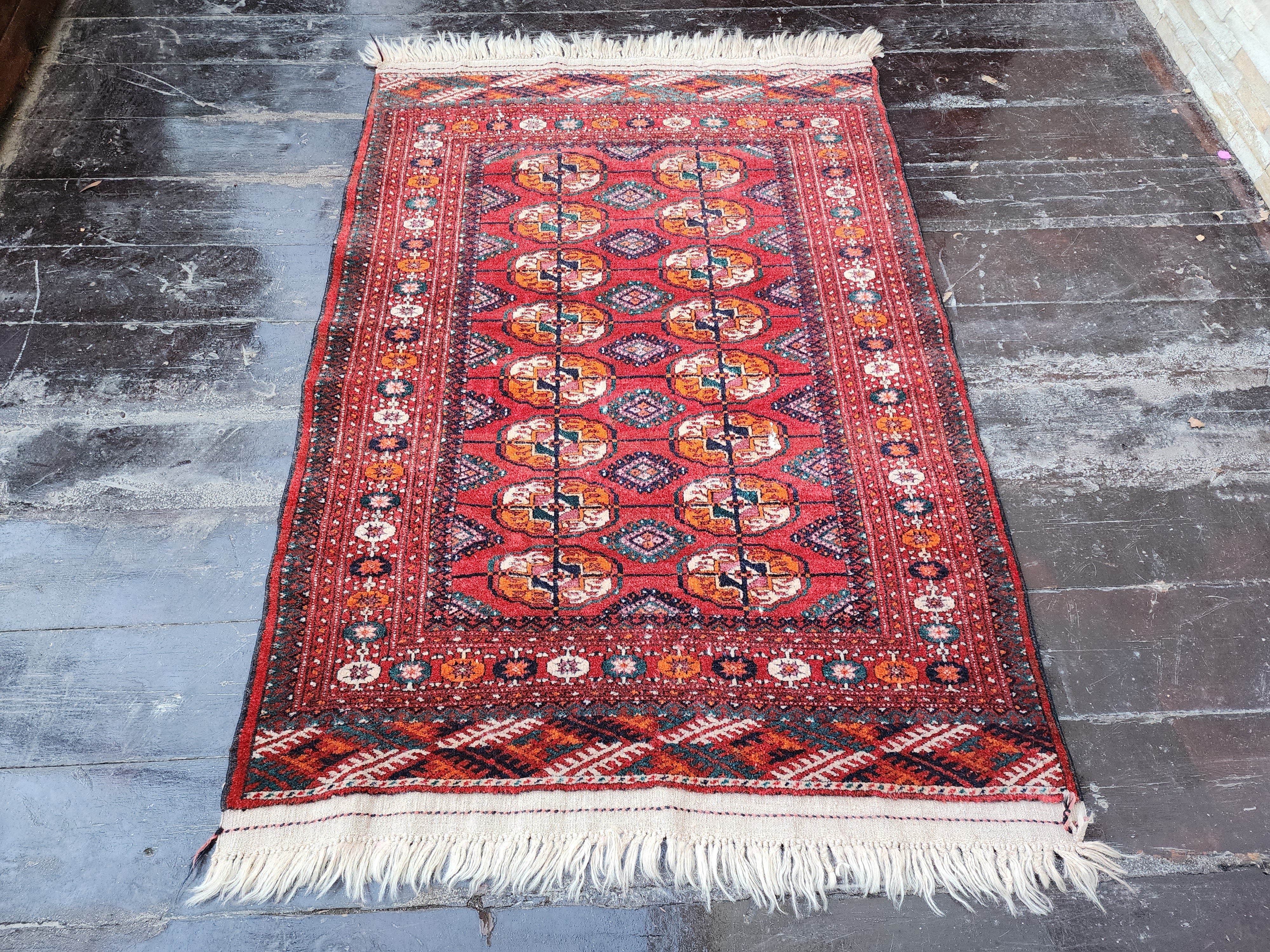 vintage Oriental Wool Small Rug — detail texture