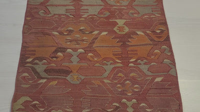 Vintage Afyon kilim rug in pink and orange, 1'7" x 3', video