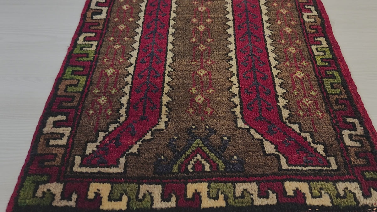 Vintage Konya rug in brown and red, 1'6" x 3'4", video