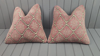 Vintage Oushak rug pillow covers, set of 2, pink, 16x16 in, video