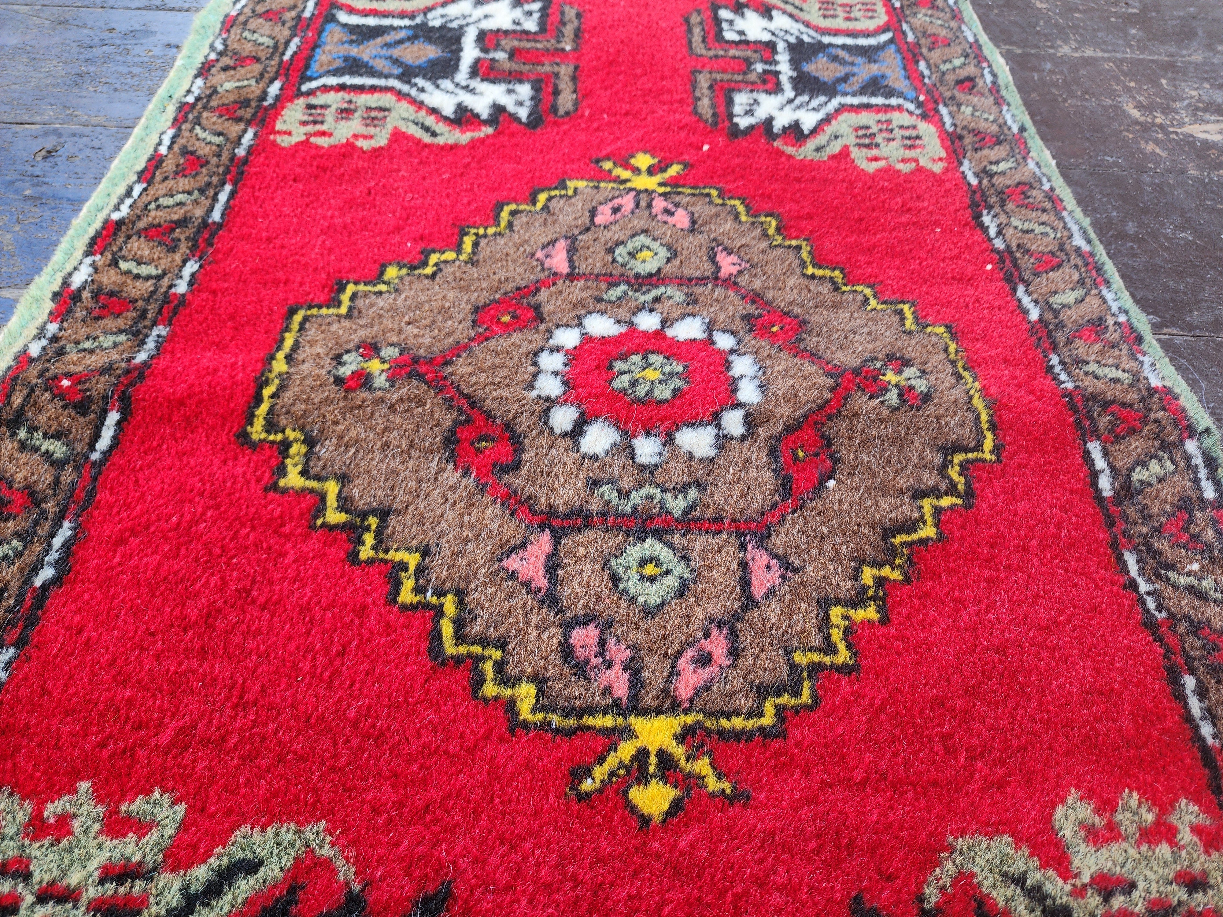 Tapis turc rouge, 3'4''x1'10''