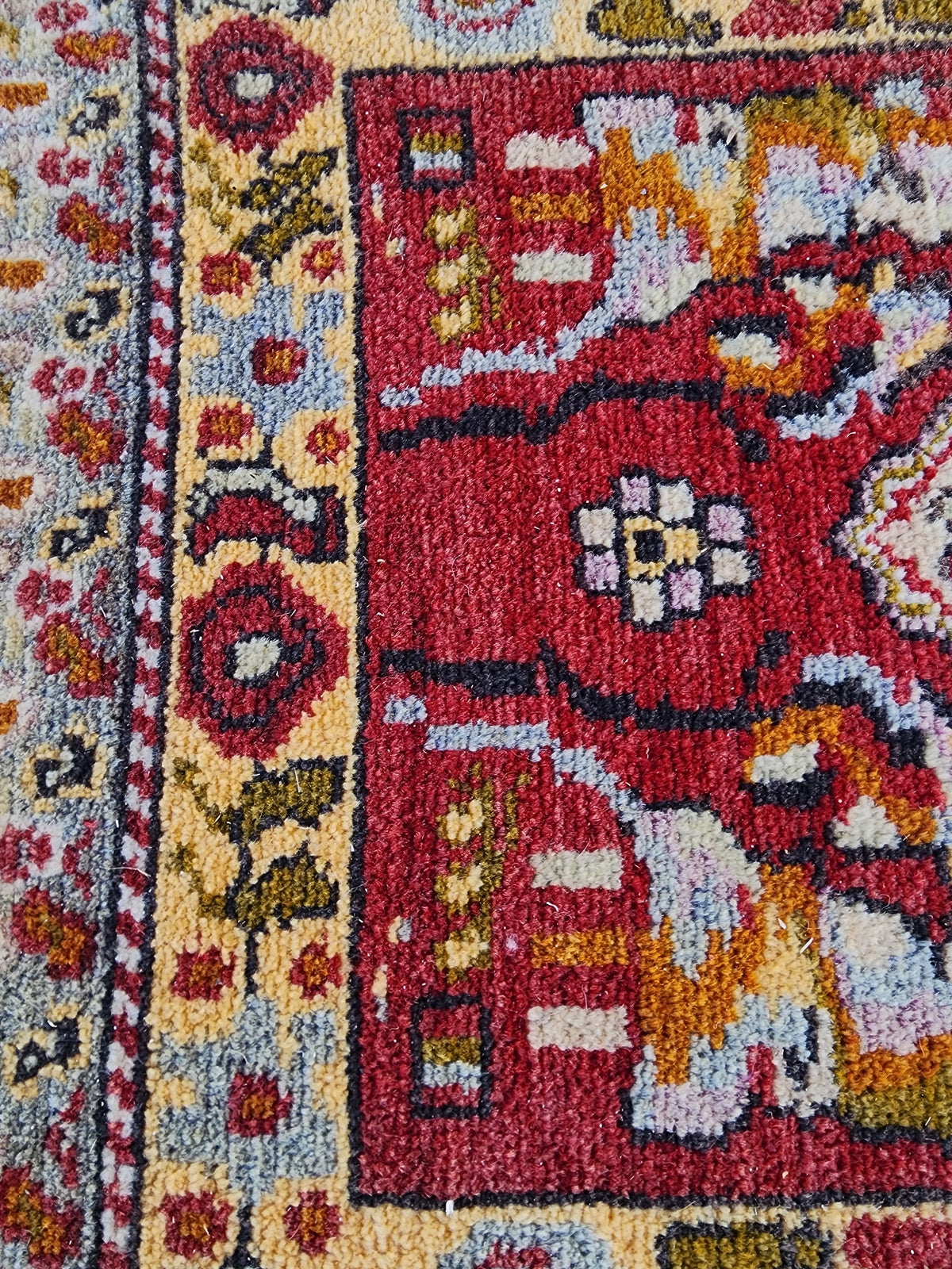 antique Oushak Wool Small Rug — border pattern