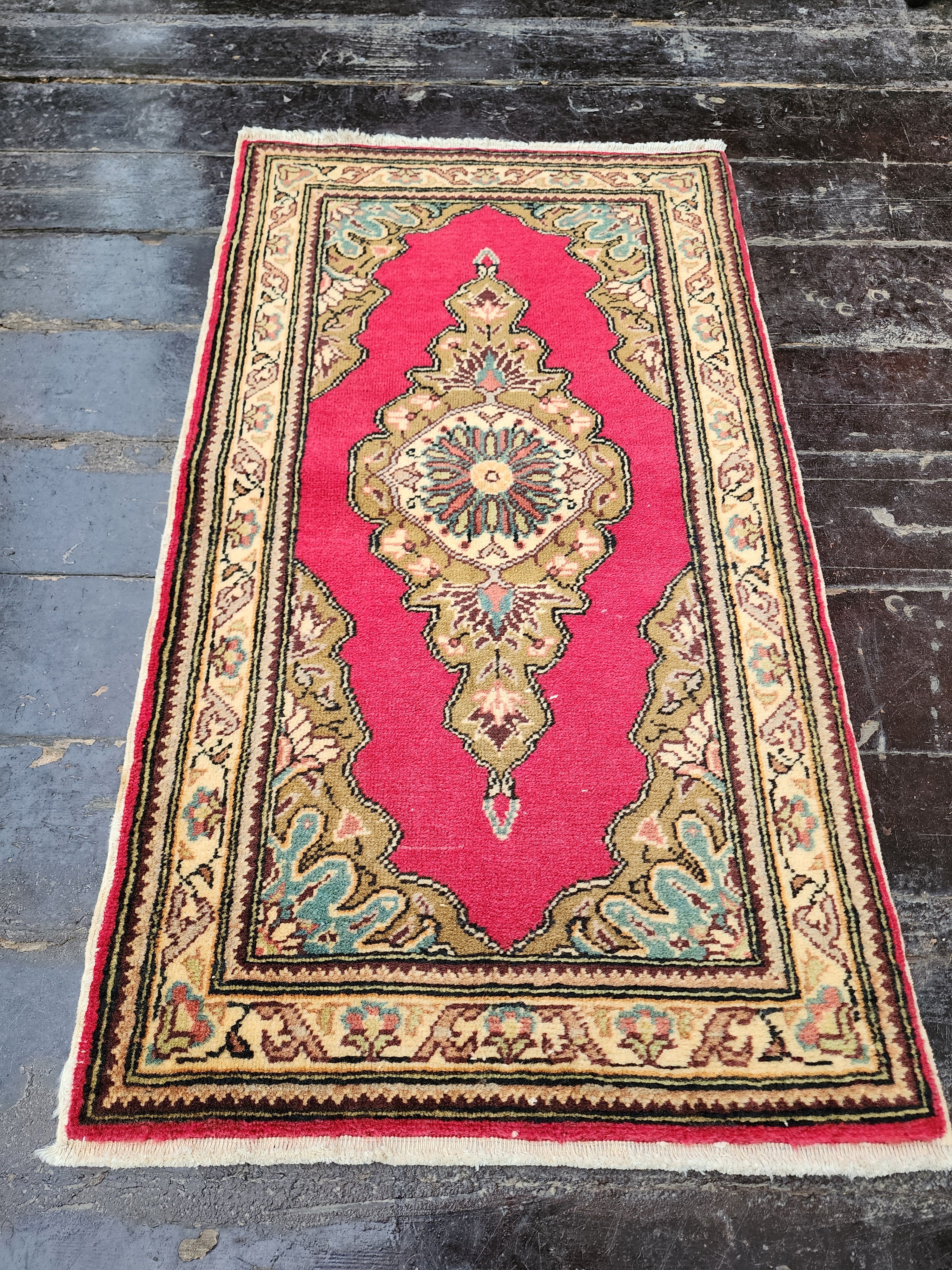 vintage Kayseri Small Rug — detail texture