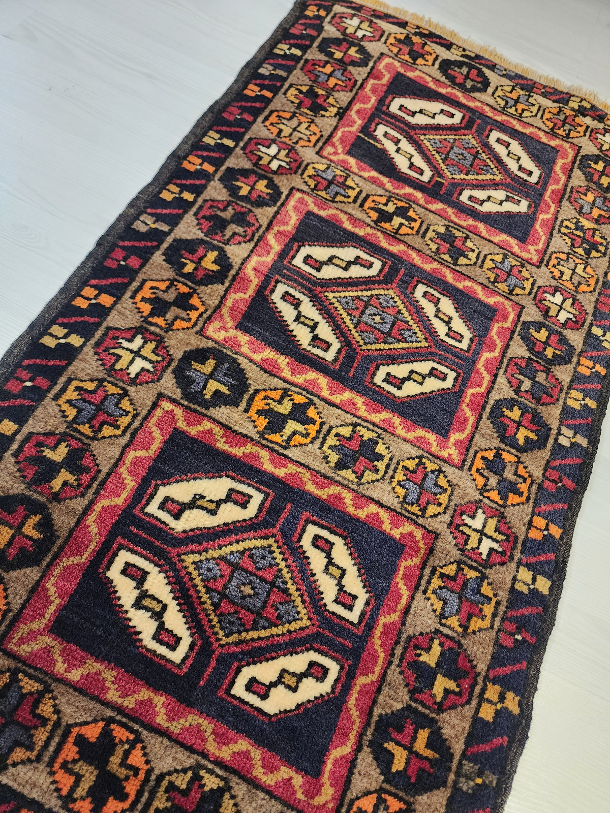 Vintage Adana rug in brown, blue and white, 1'9" x 3'3", photo 4
